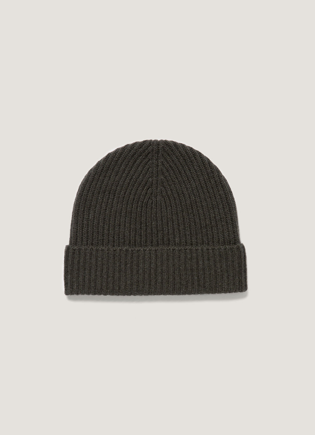 Cashmere Ribbed Hat in Dark Green