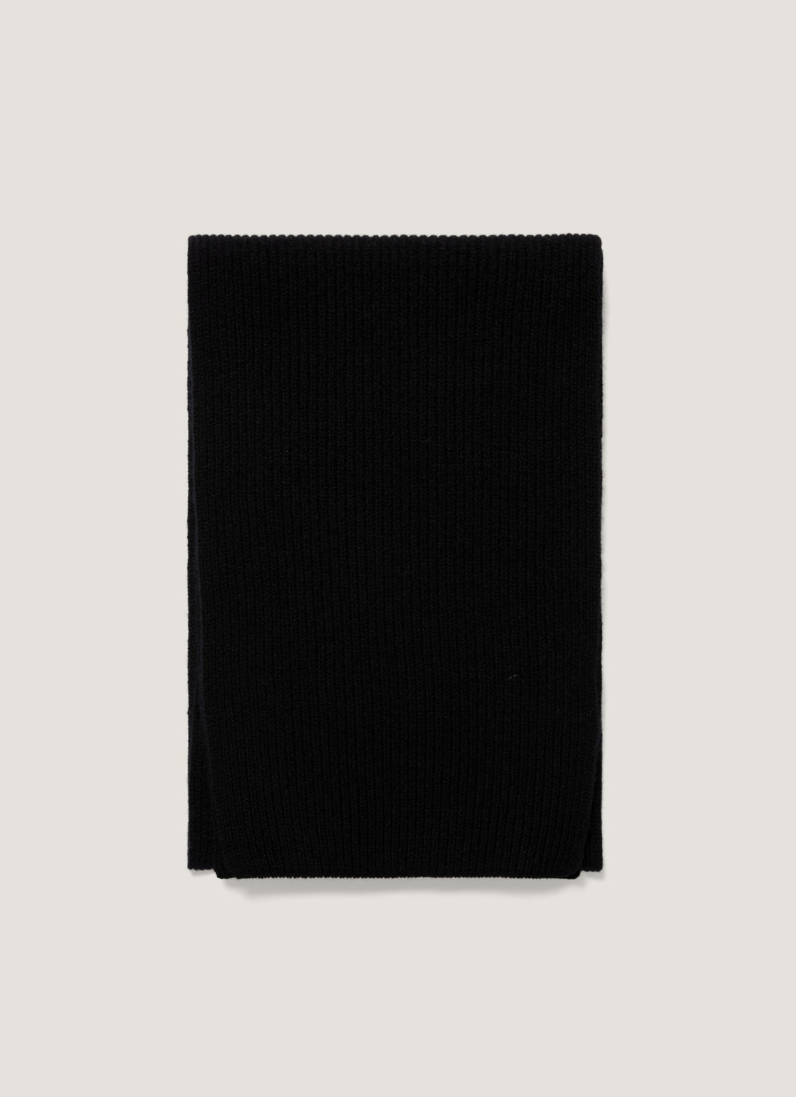 Cashmere Ribbed Scarf in Black