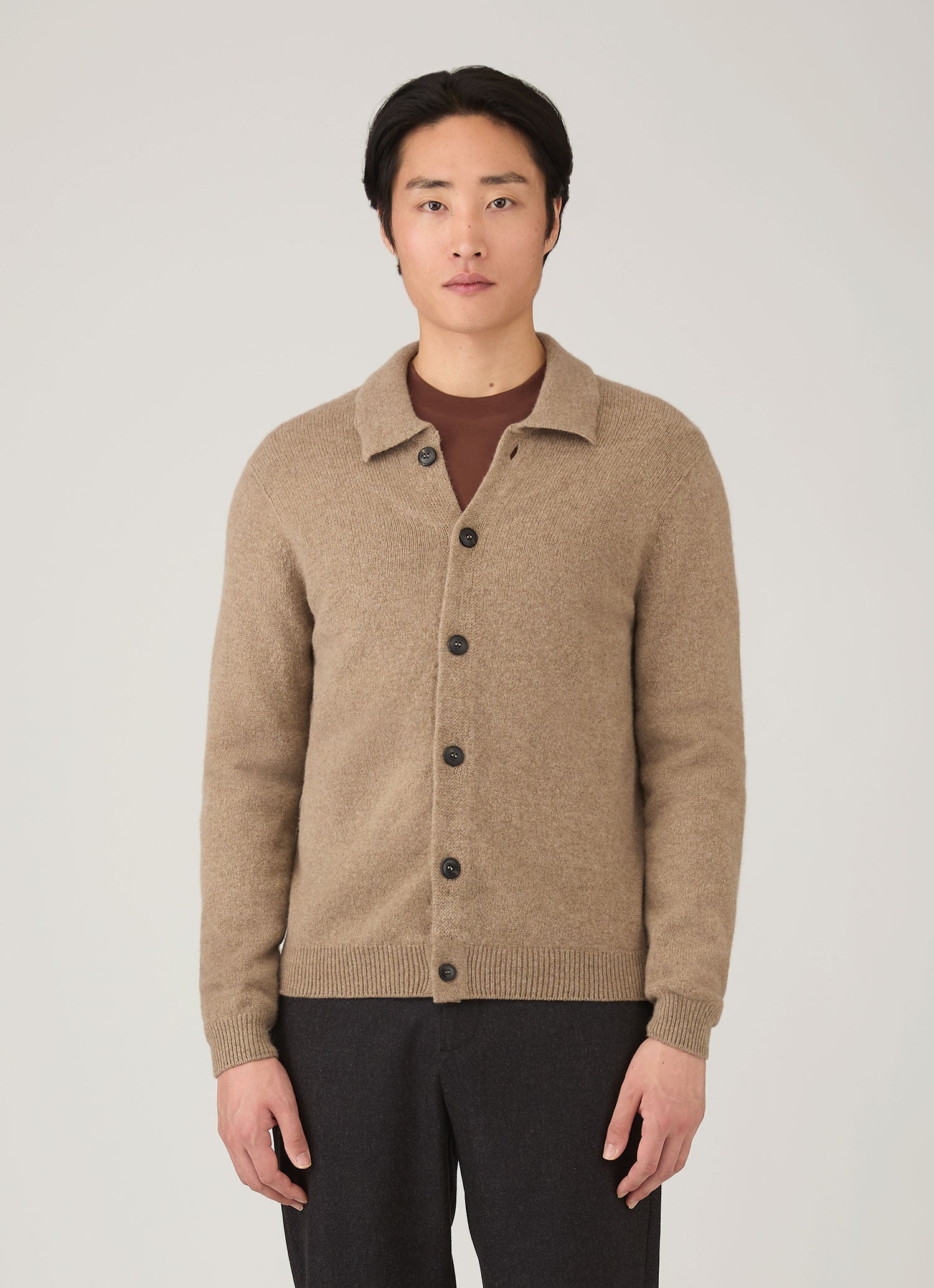 Men's Lambswool Cardigan in Sandstone