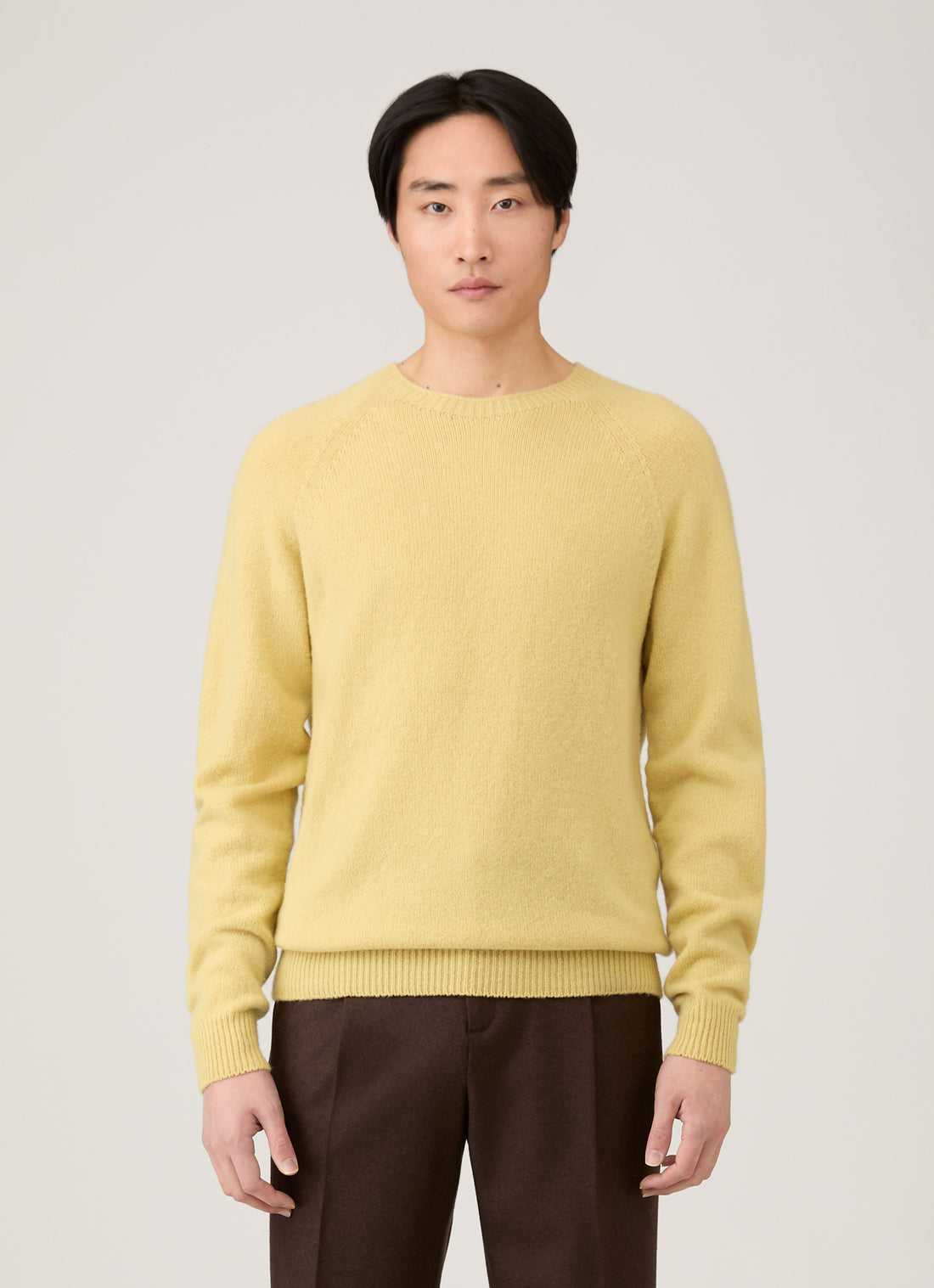 Men's Lambswool Crew Neck Jumper in Dusty Yellow