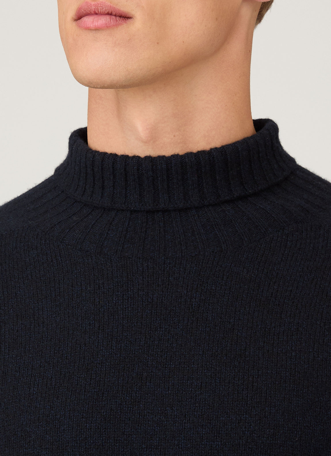 Men's Lambswool Roll Neck in Dark Navy Mouline