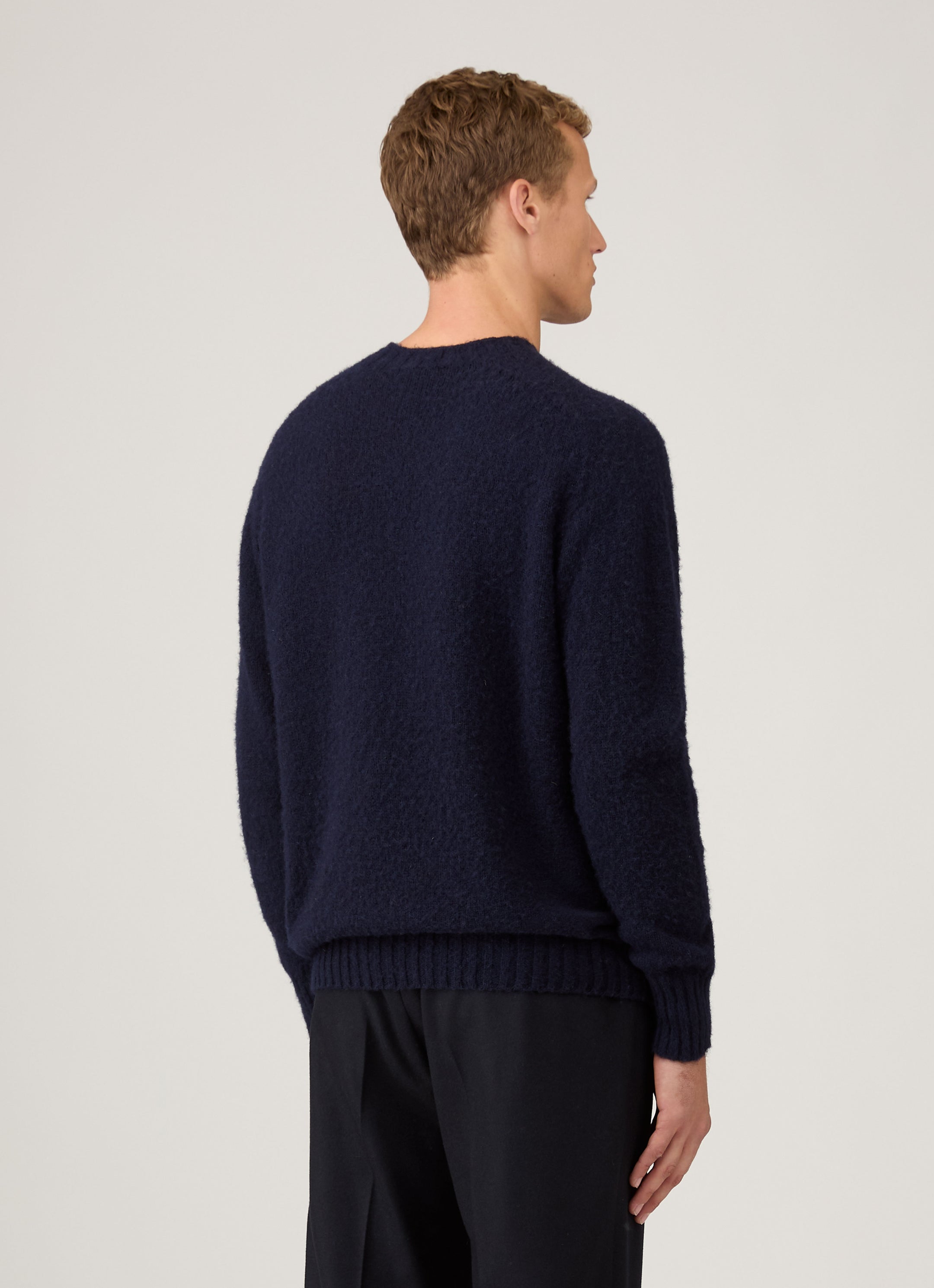 Men's Shetland Crew Neck Jumper in Navy