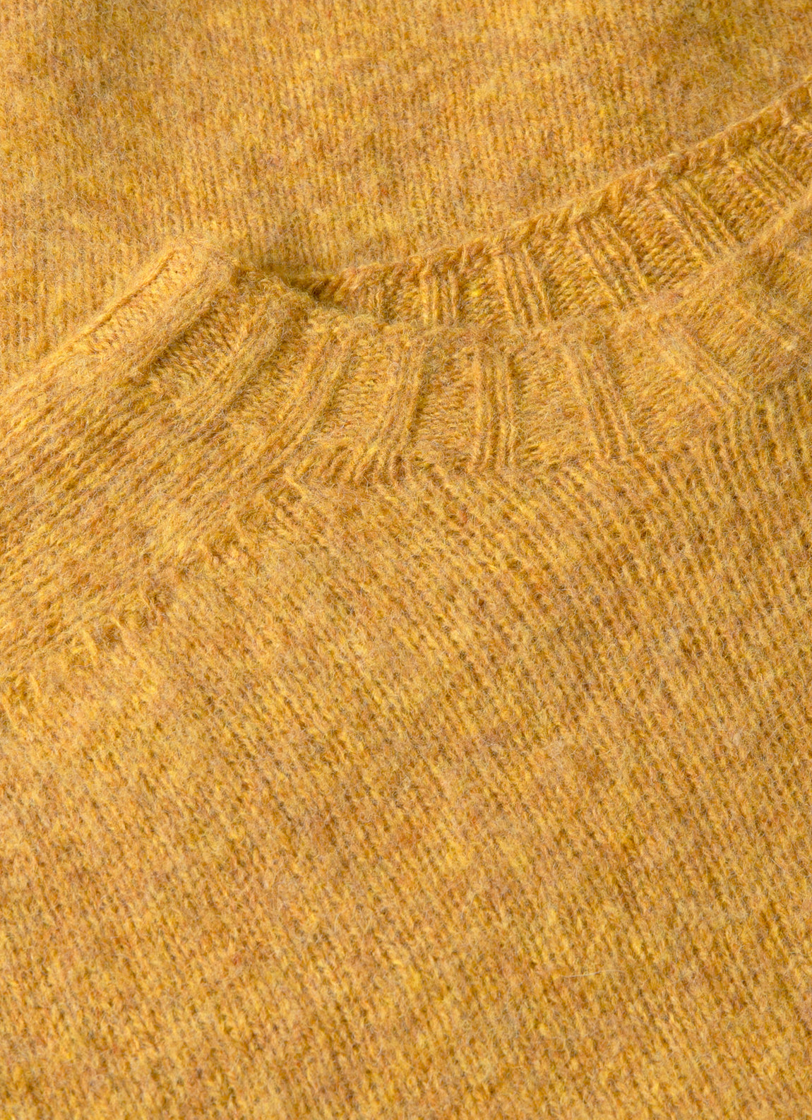 Men's Shetland Crew Neck Jumper in Saffron