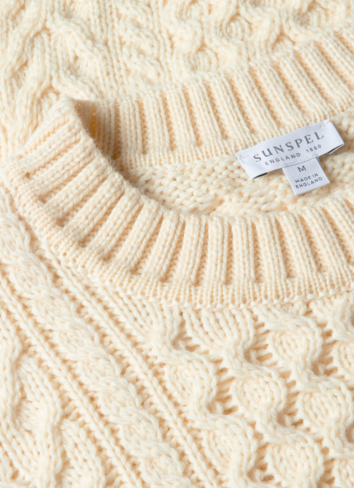 Men's Cable Knit Jumper in Ecru