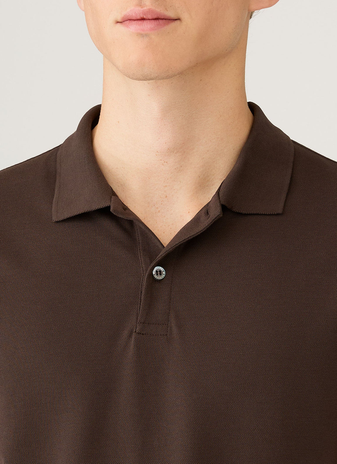 Men's Piqué Polo Shirt in Dark Chocolate