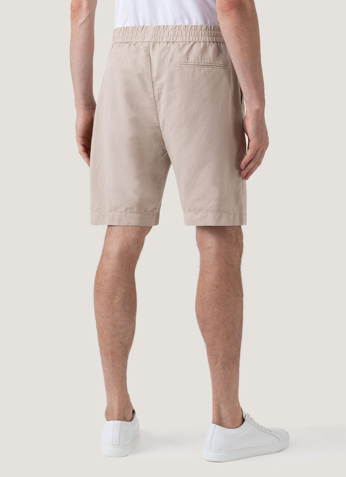 Men's Cotton Linen Drawstring Shorts in Light Sand