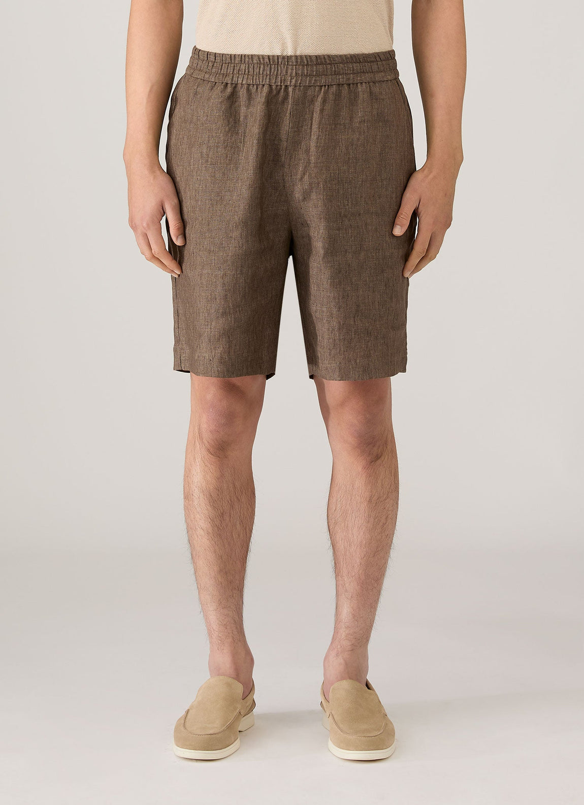 Men's Linen Drawstring Short in Dark Walnut