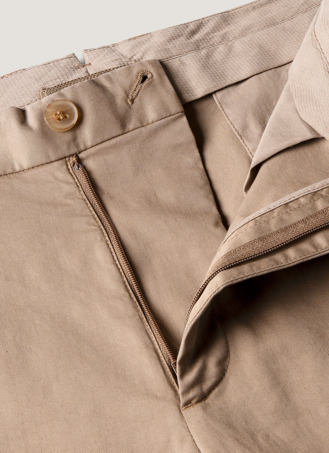Men's Chino Shorts in Dark Stone