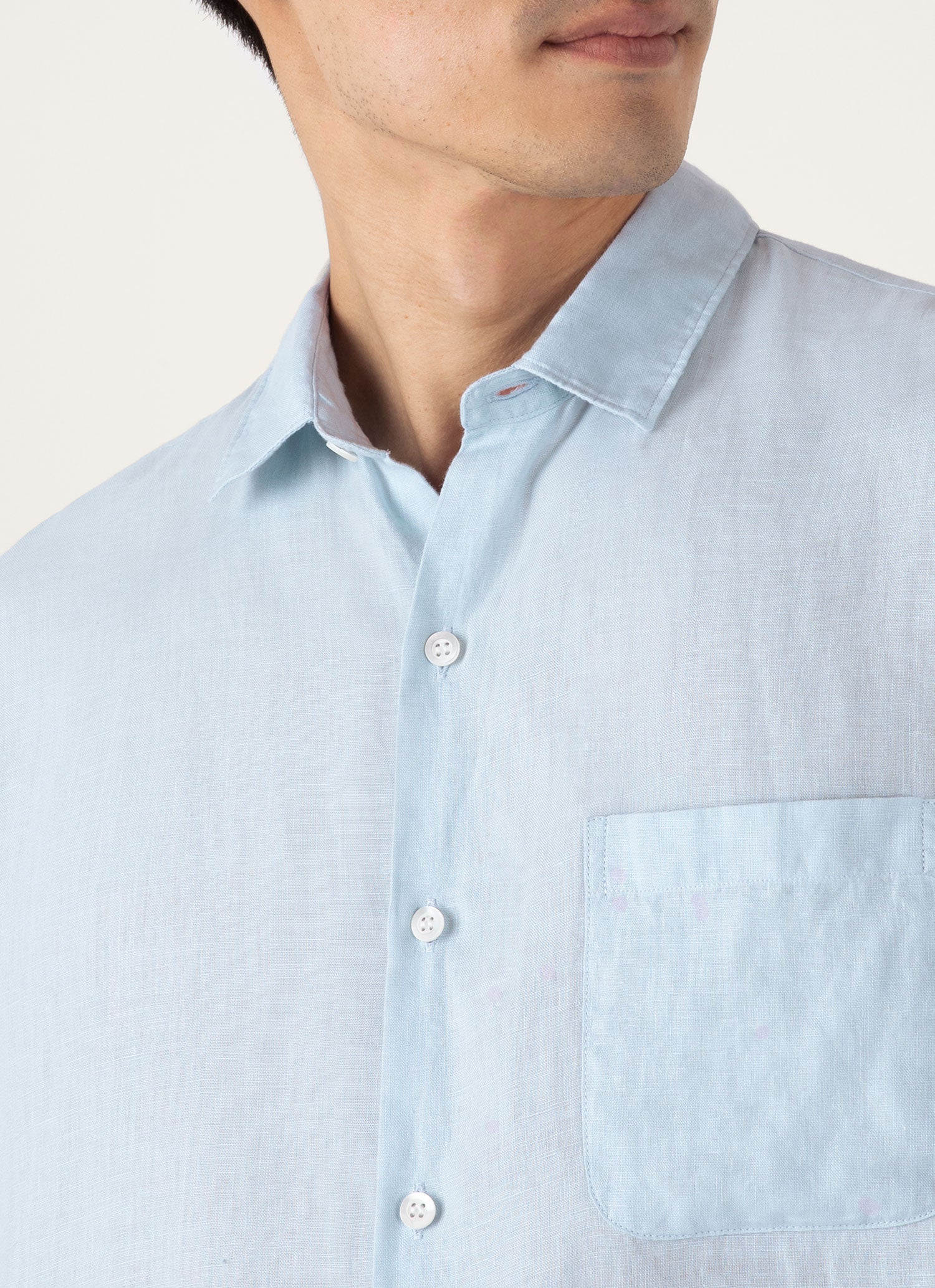 Men's Short Sleeve Linen Shirt in Light Blue
