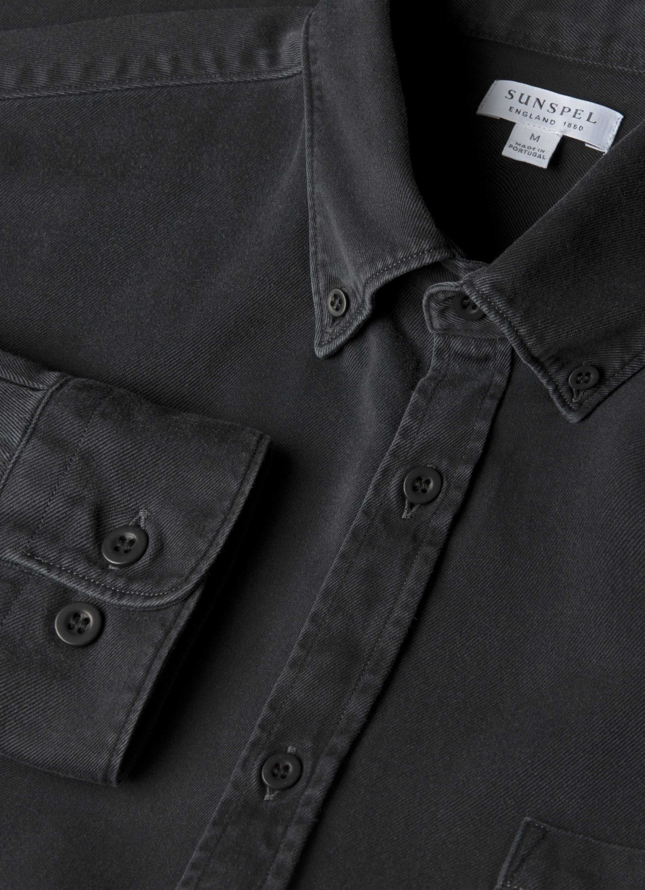 Men's Button Down Twill Shirt in Black