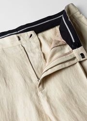 Men's Pleated Linen Trouser in Light Sand