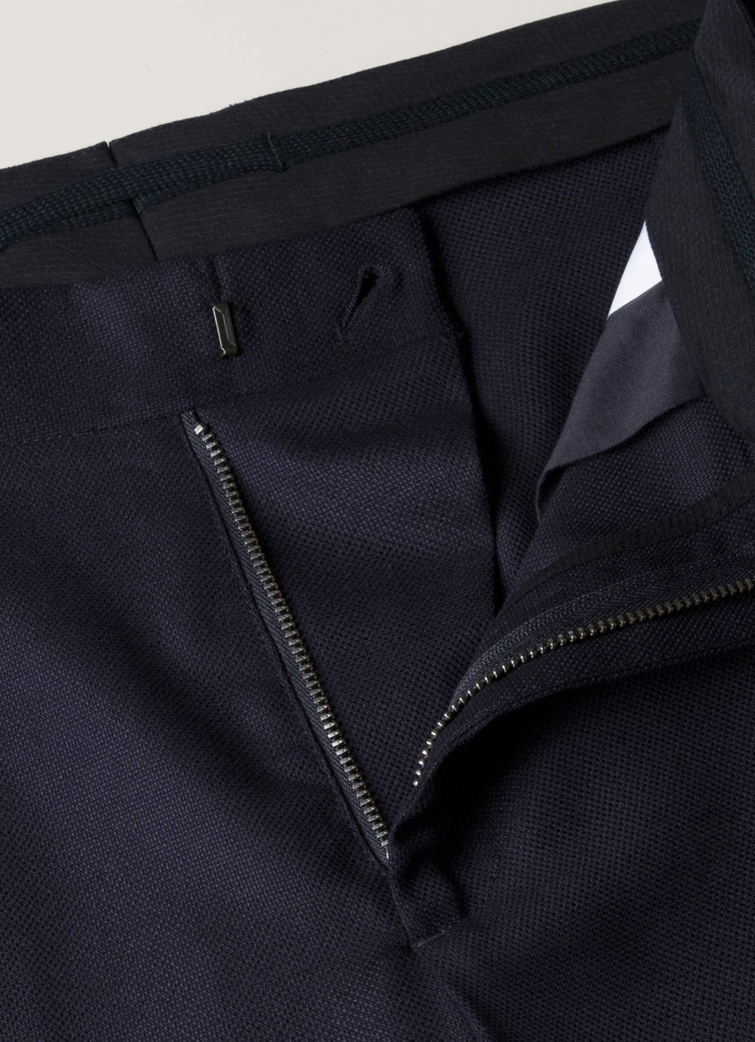Men's Lightweight Travel Wool Trouser in Navy
