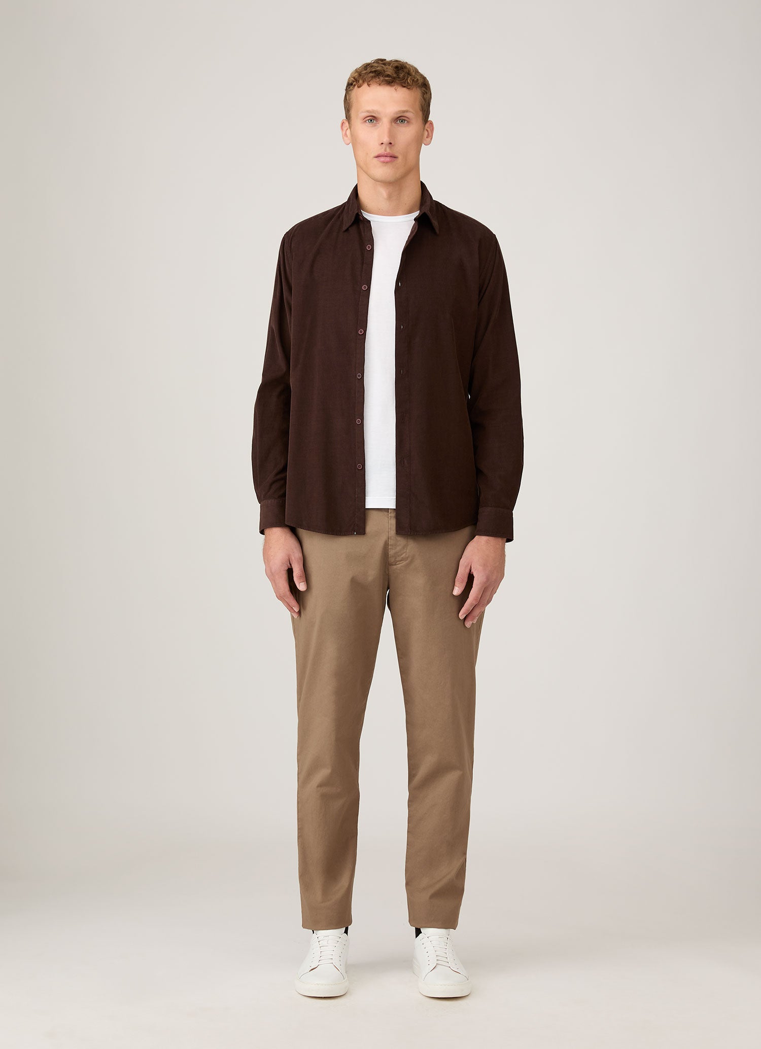 Men's Regular Fit Chino in Dark Stone