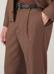 Men's Pleated Wool Twill Trouser in Light Brown