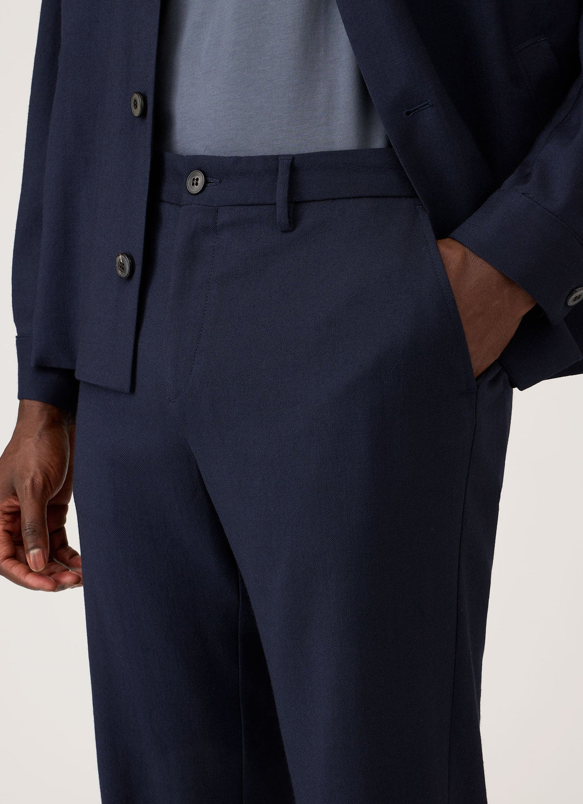 Men's Wool Twill Trouser in Navy