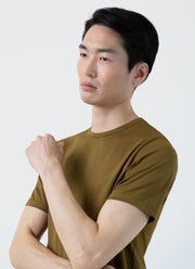 Men's Classic T-shirt in Olive