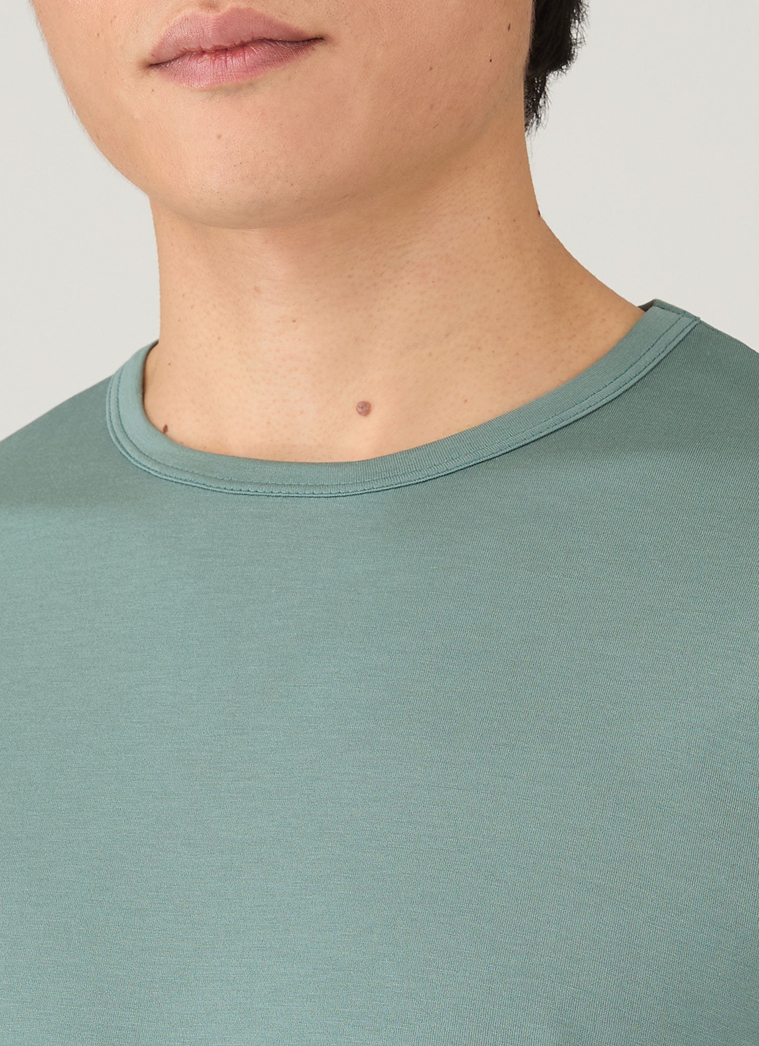 Men's Classic T-shirt in Steel Green