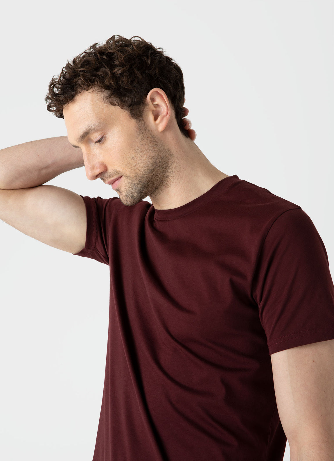 Men's Riviera Midweight T-shirt in Maroon