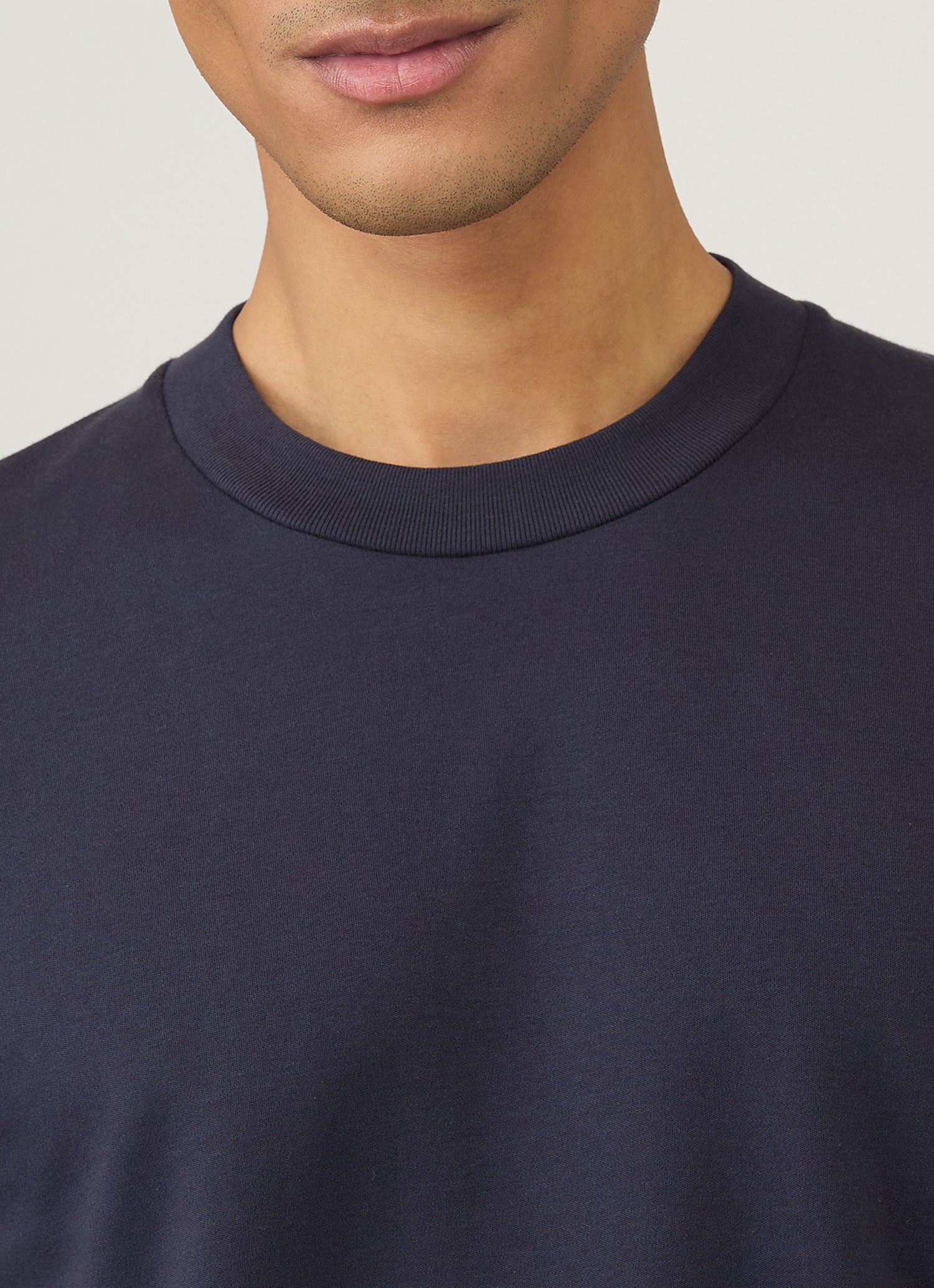 Men's Relaxed Fit Heavyweight T-shirt in Navy