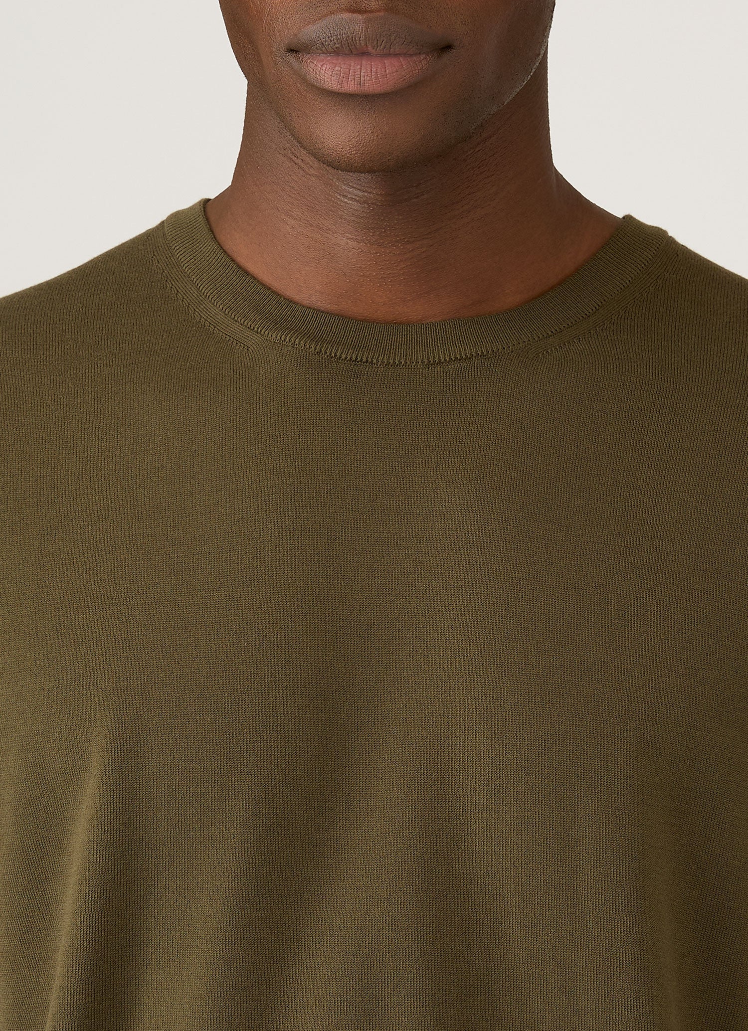 Men's Sea Island Cotton Knit T-shirt in Deep Olive