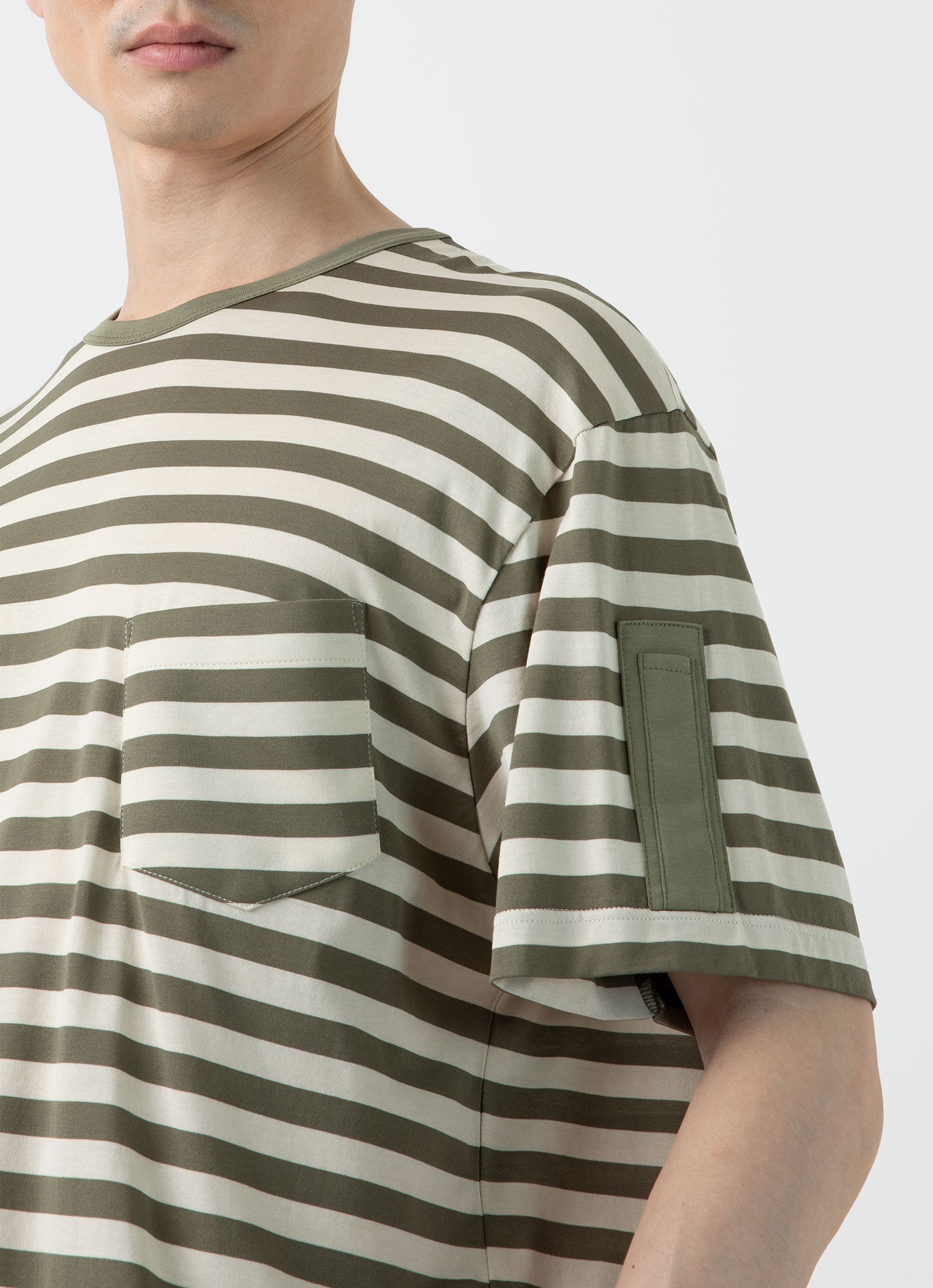 Men's Sunspel x Nigel Cabourn T-shirt in Army Green/Stone White