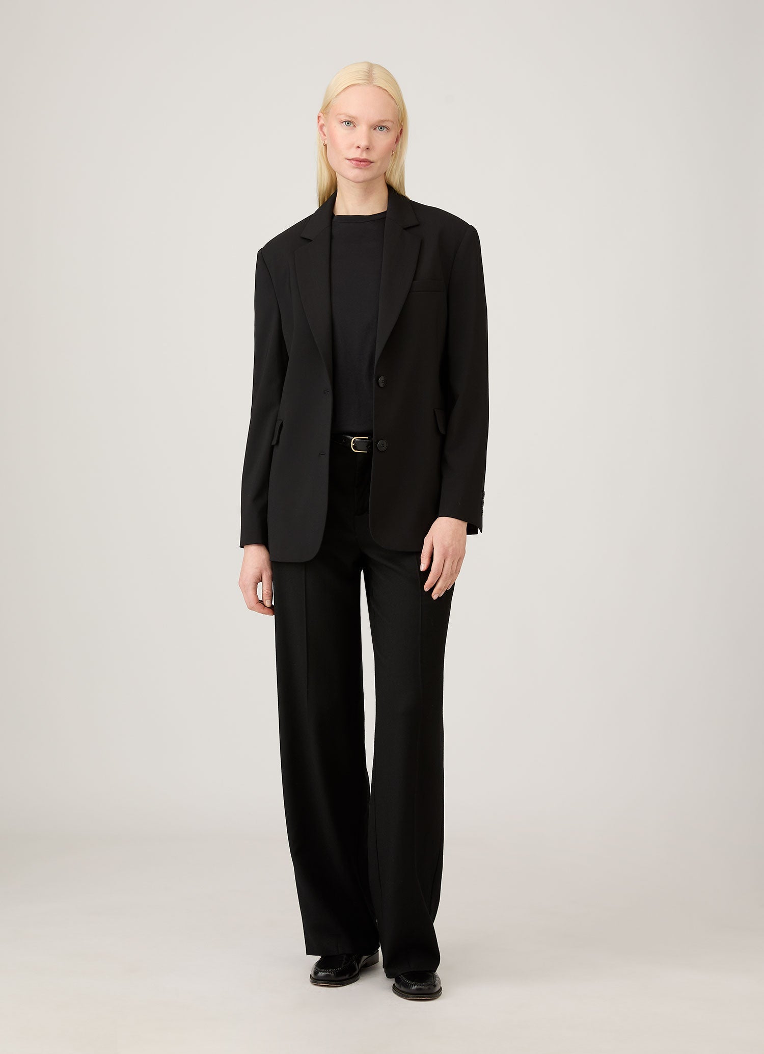 Women's Wool Blazer in Black