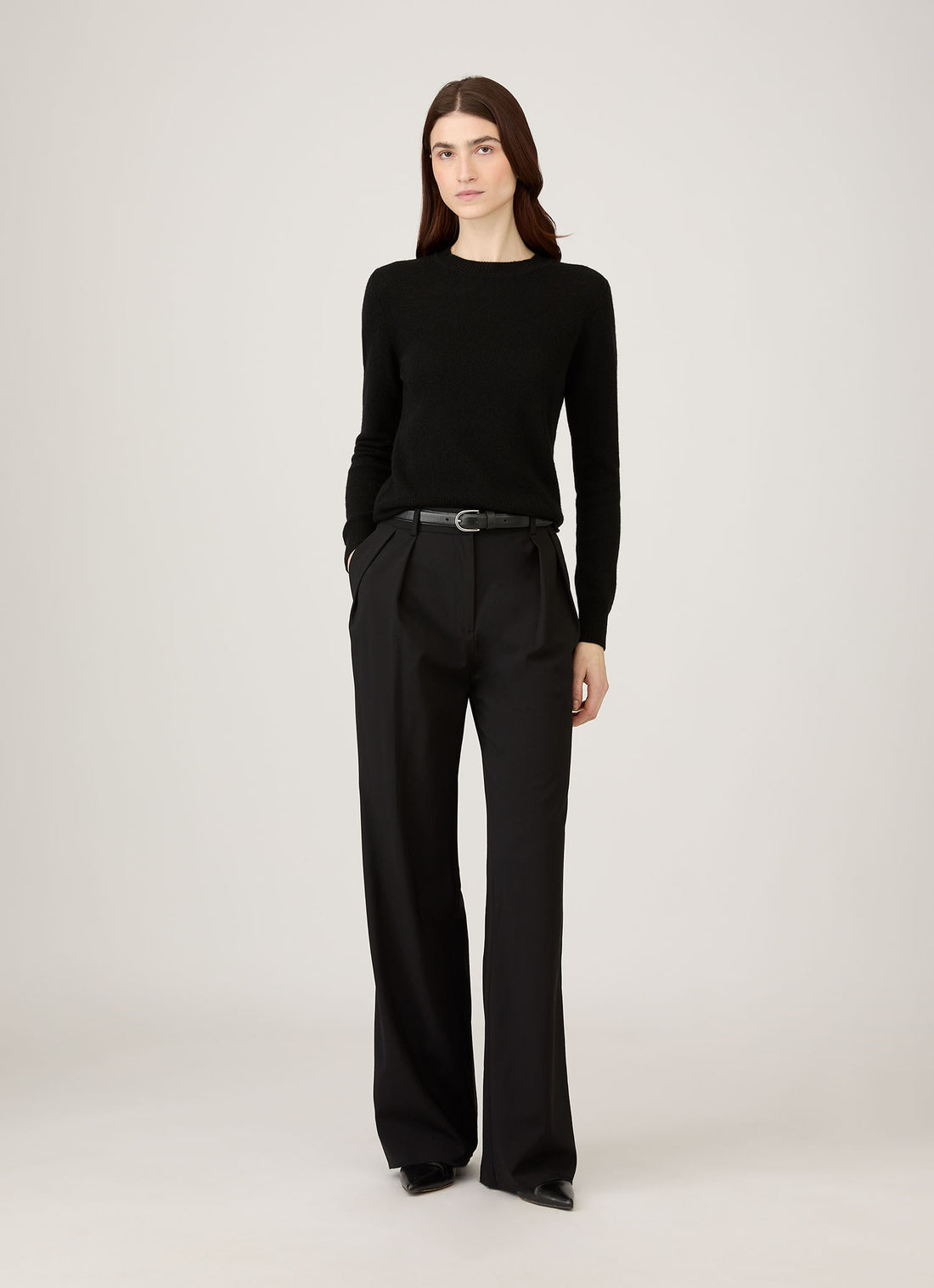 Women's Cashmere Jumper in Black