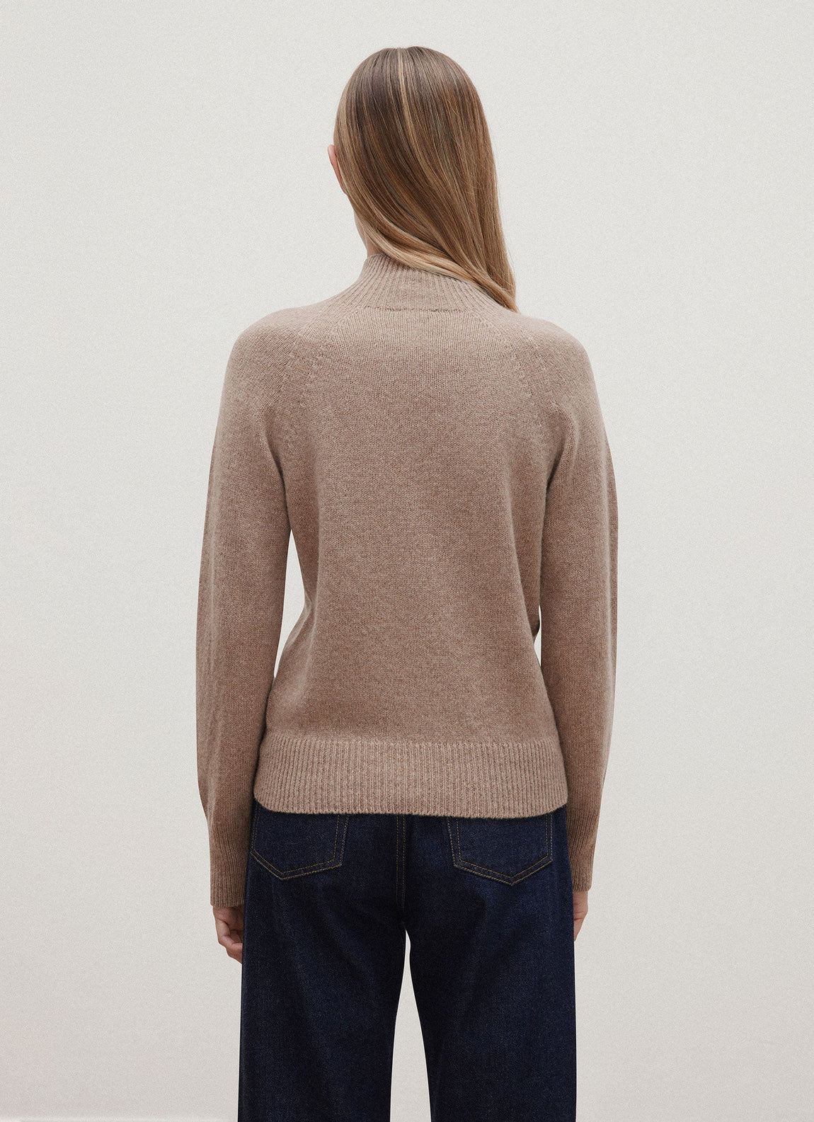 Women's Lambswool Funnel Neck Jumper in Mink