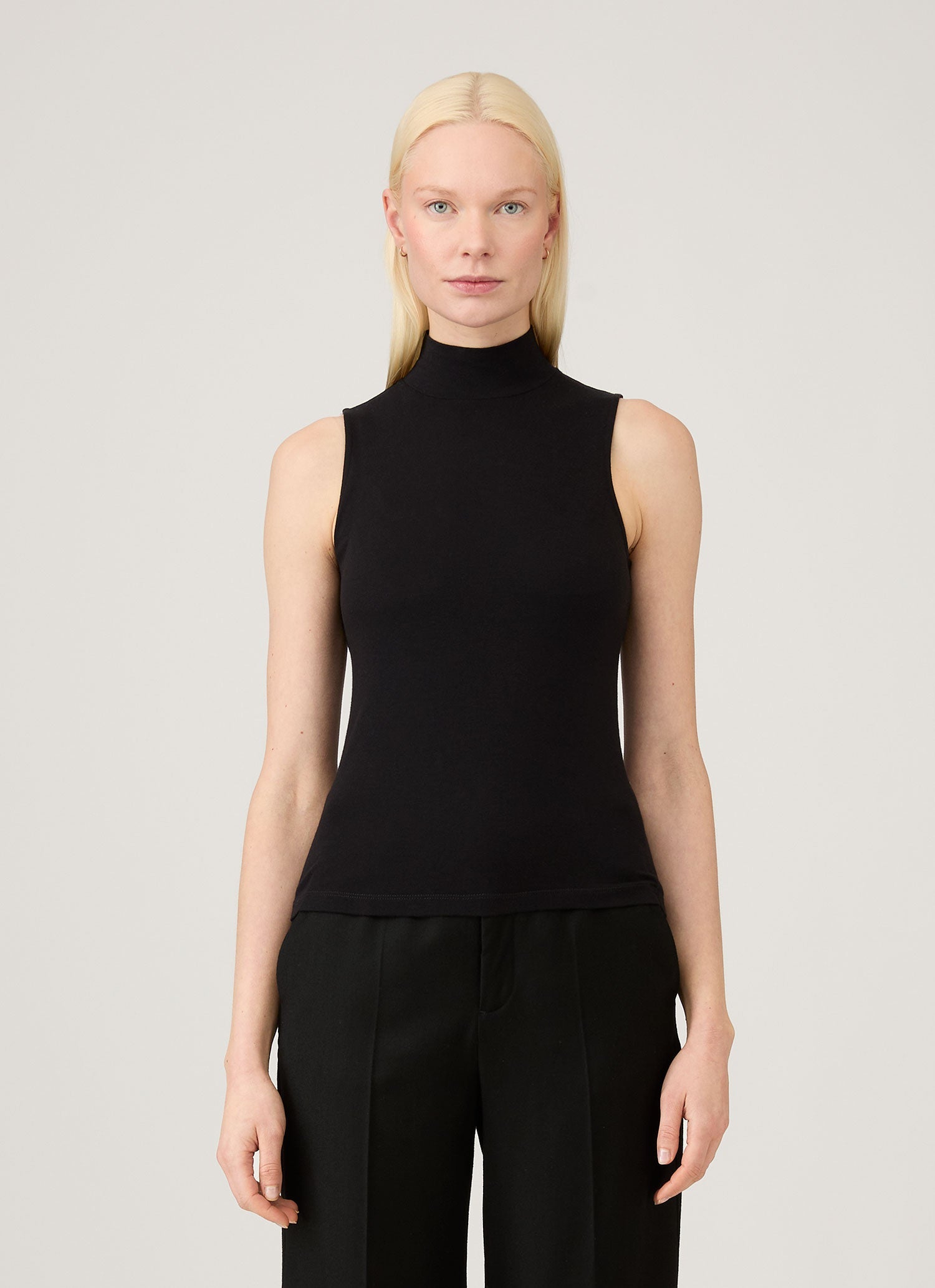 90s Sleek High Neck Top (Small)