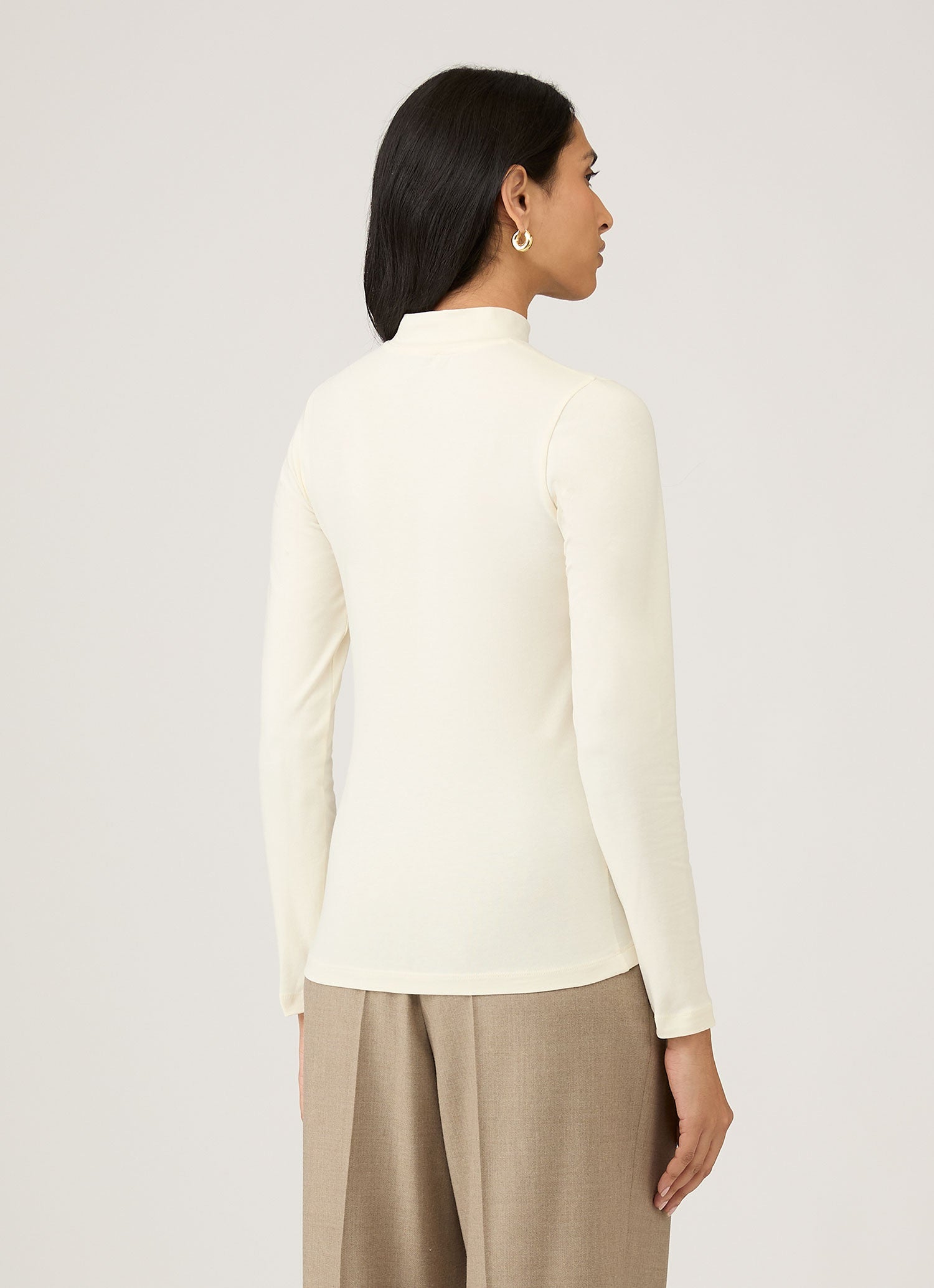 Women's Stretch Cotton Mock Neck Top in Ecru