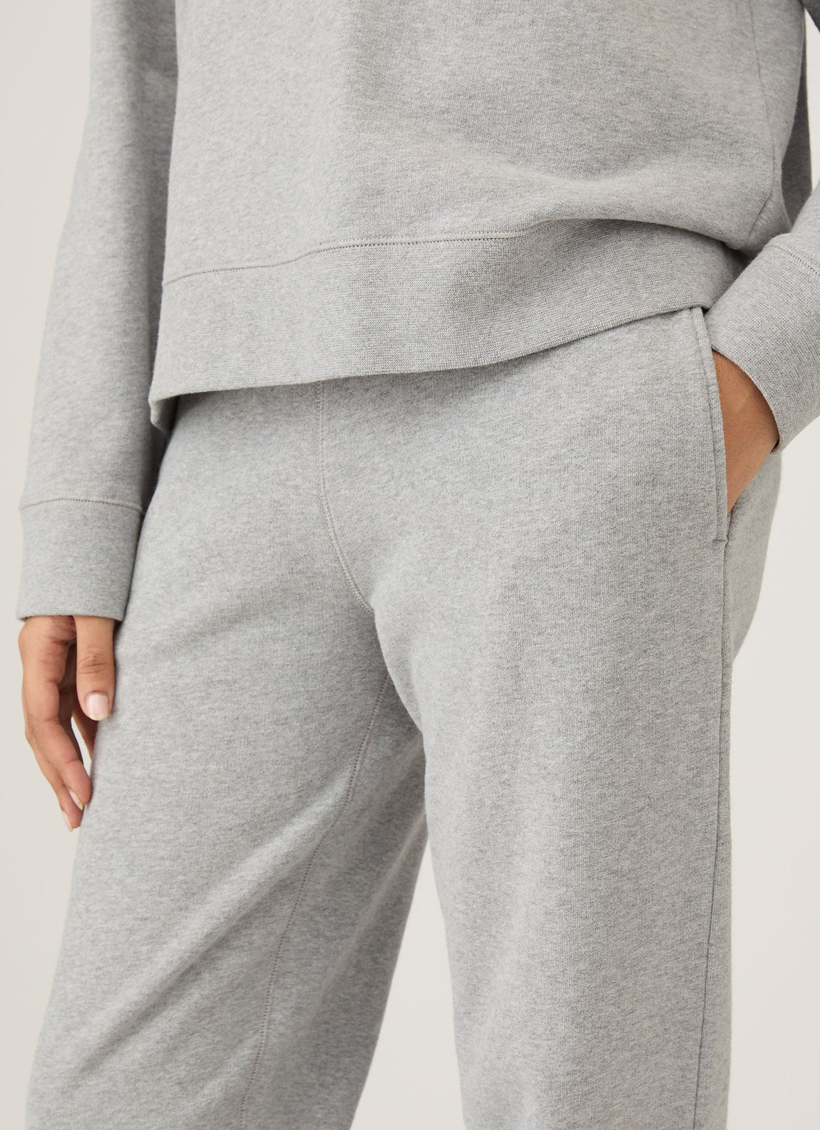 Women's Relaxed Sweatpants in Grey Melange