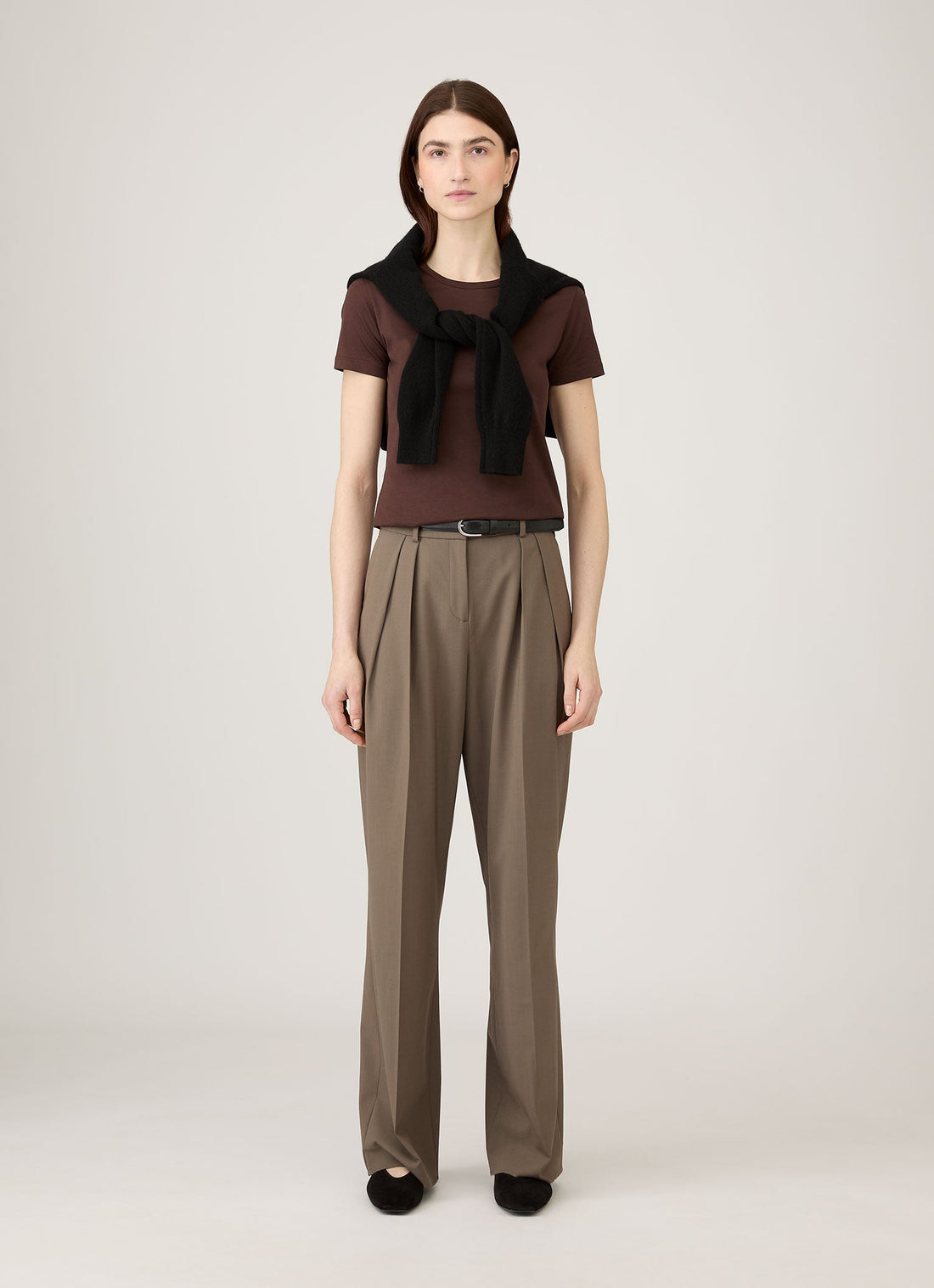 Women's Classic T-shirt in Truffle