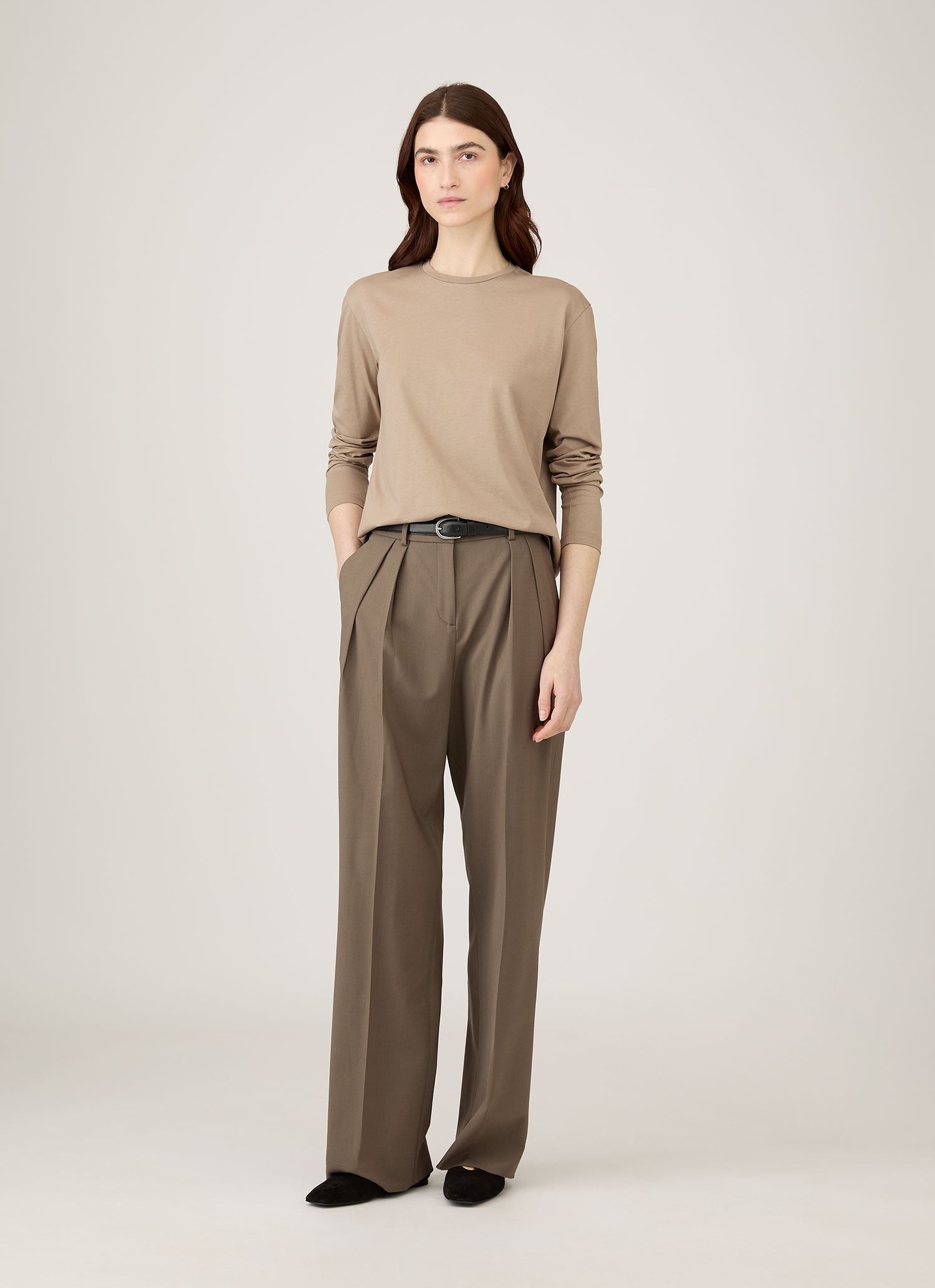 Women's Long Sleeve Boy Fit T-shirt in Mink