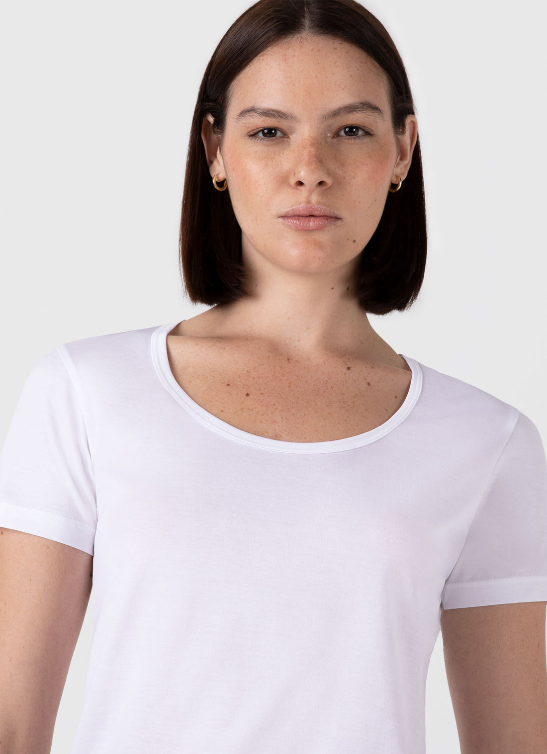 Women's Classic Scoop Neck T-shirt in White