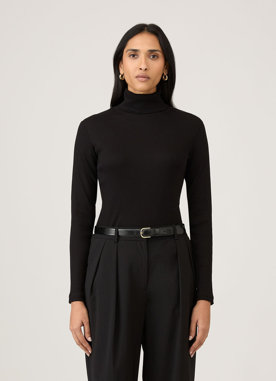 Women's Ribbbed Roll Neck in Black