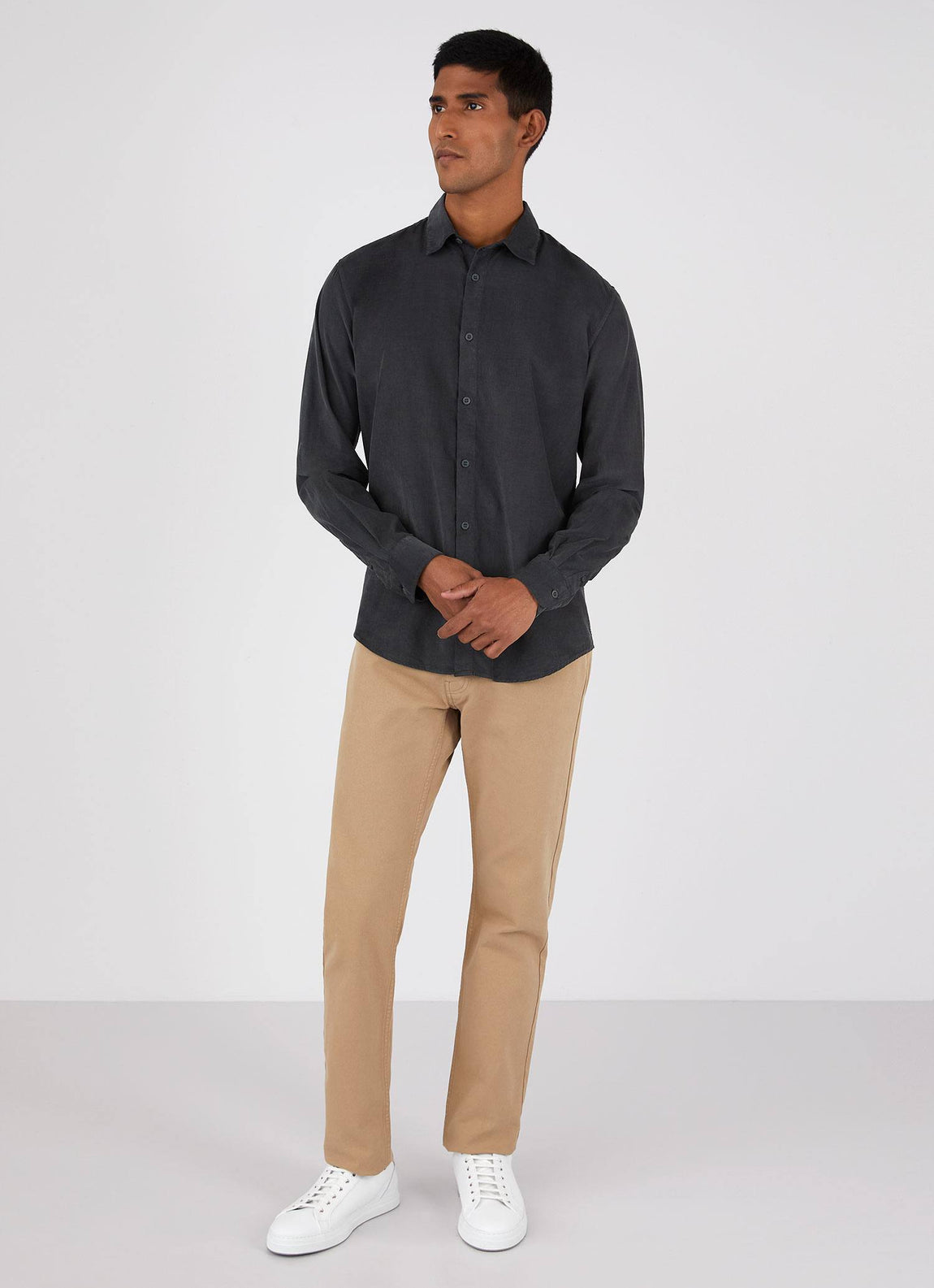 Men's Fine Cord Shirt in Anthracite
