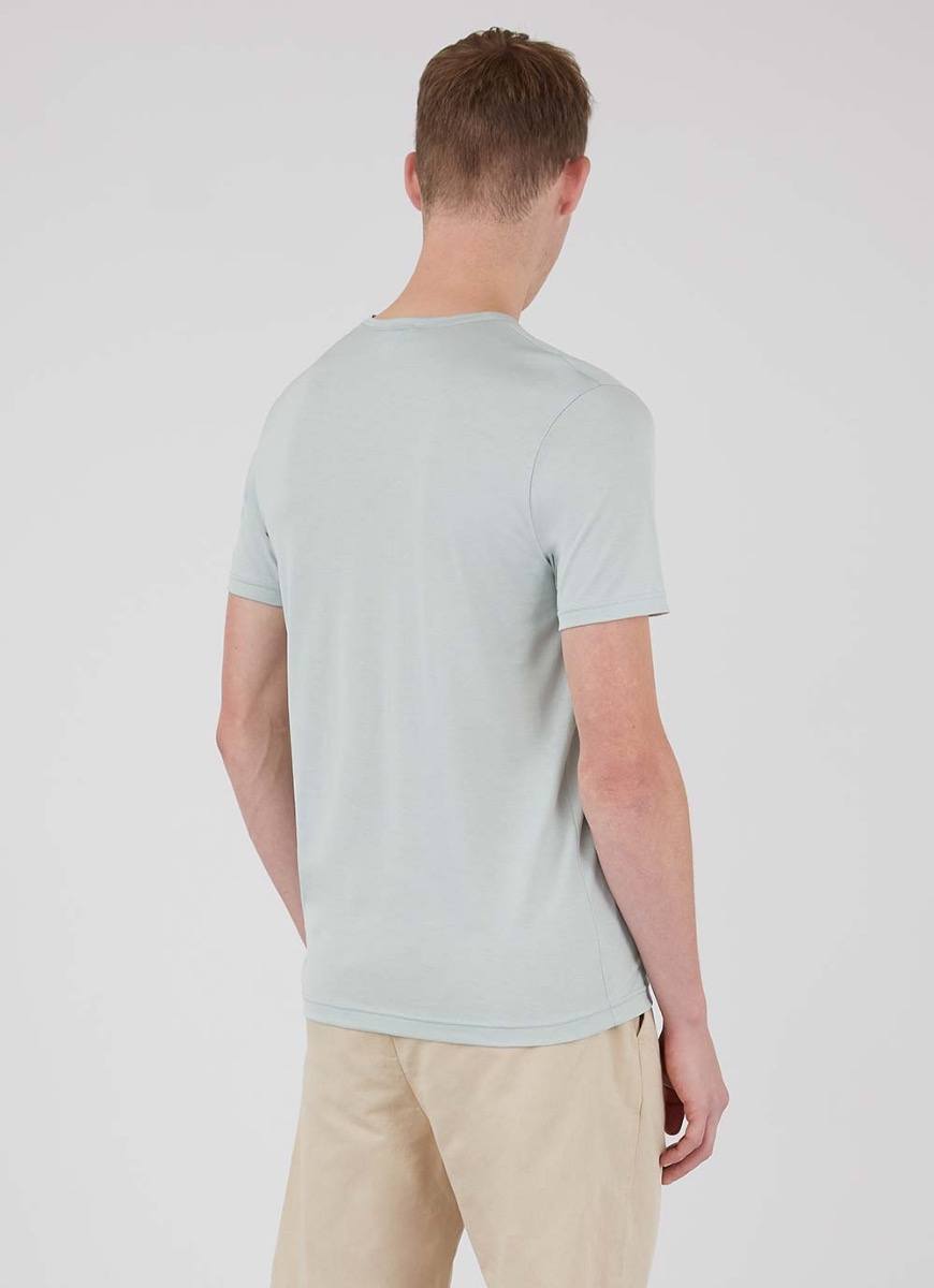 Men's Classic T-shirt in Dusky Green
