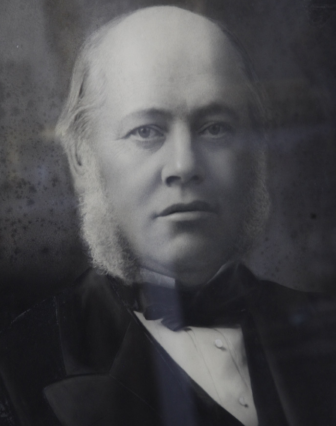 Thomas Hill Sunspel founder