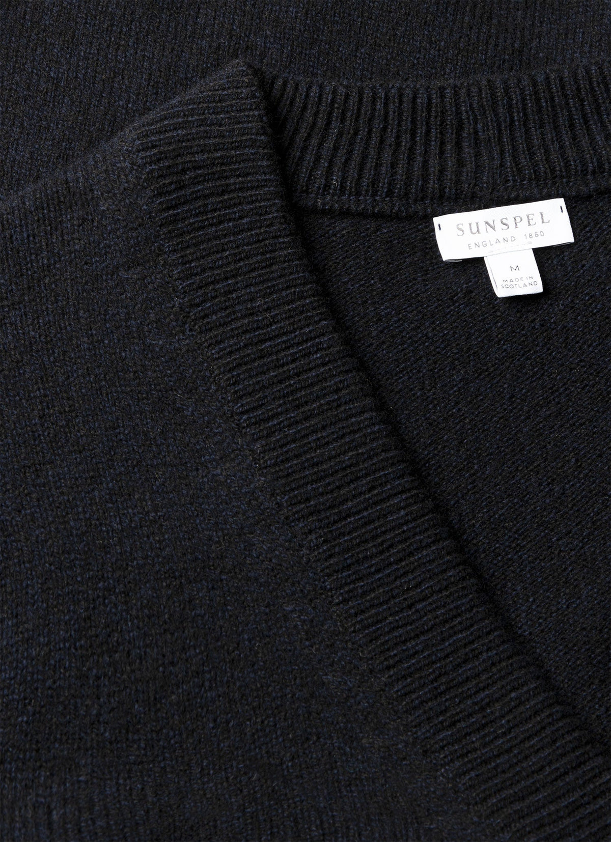 Men's Lambswool Cardigan in Dark Navy Mouline