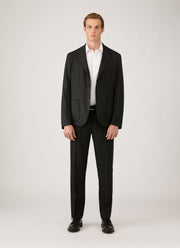 Men's Lightweight Travel Wool Two-Piece Suit in Dark Charcoal Melange