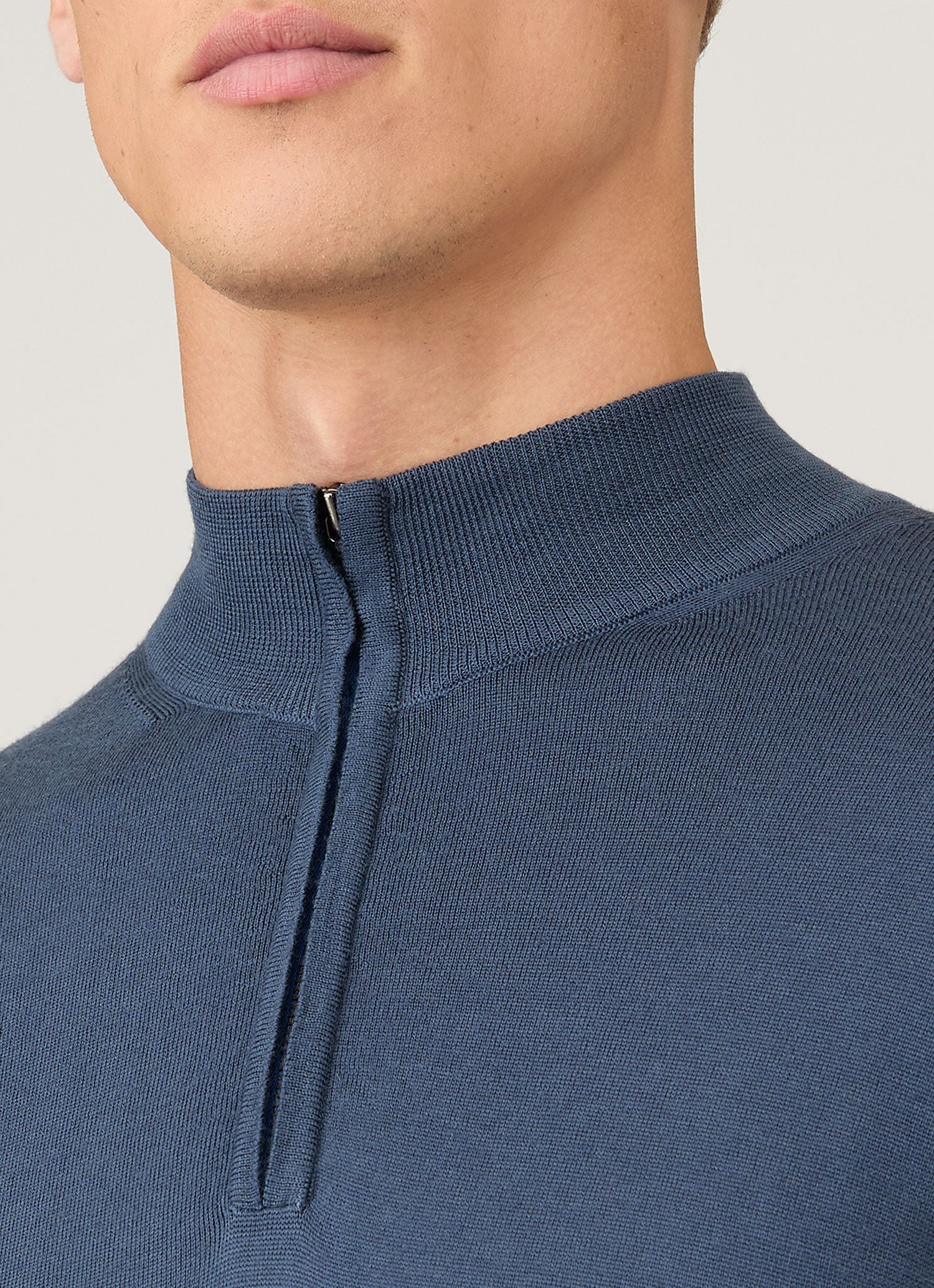 Men's Extra-Fine Merino Zip Neck in Slate Blue | Sunspel