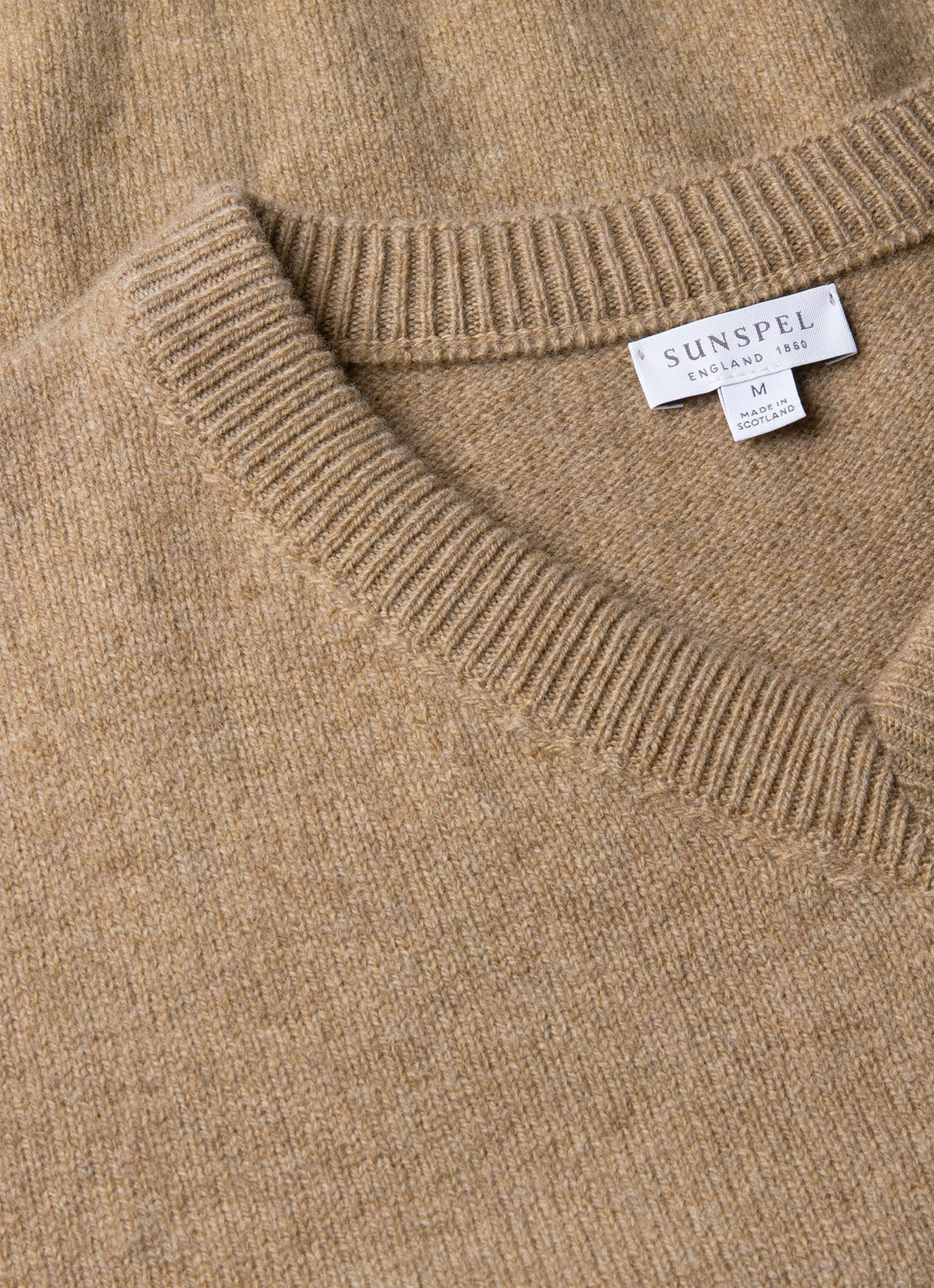 Men's Lambswool Vest in Sandstone