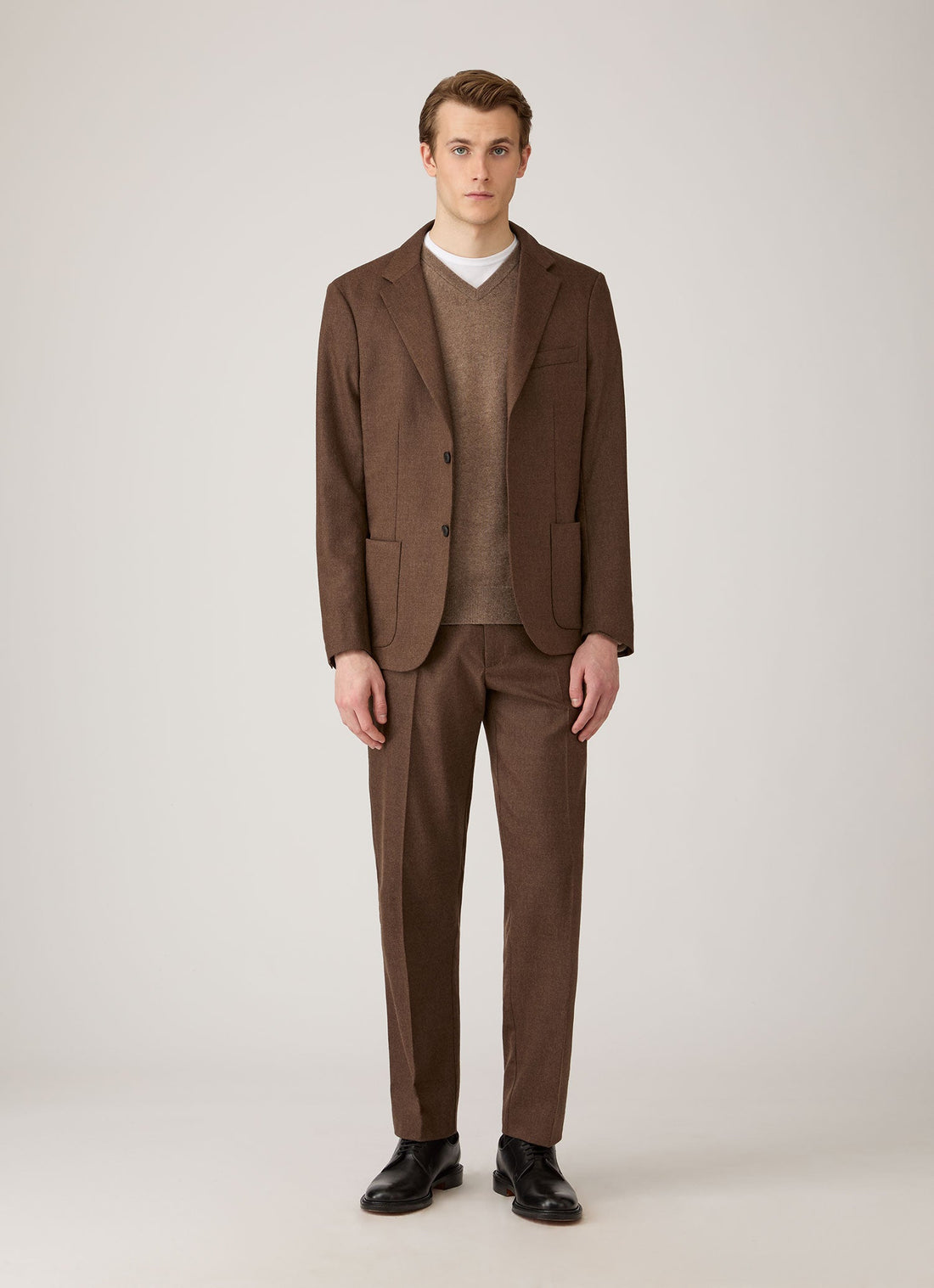 Men's Cashmere V-neck Jumper in Taupe