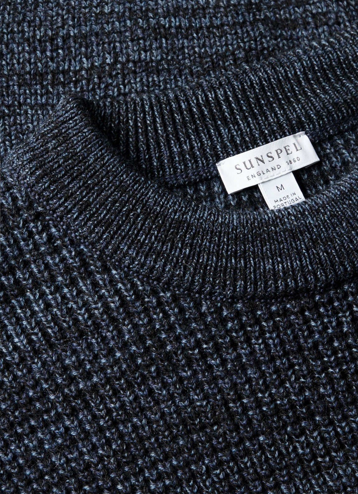 Men's Merino Twisted Stitch Jumper in Navy