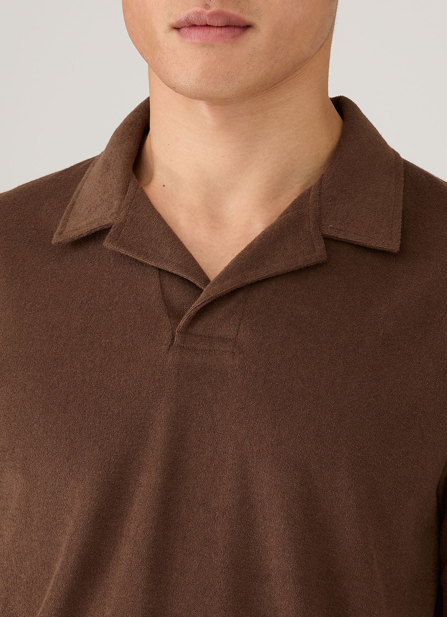 Men's Towelling Polo Shirt in Dark Walnut | Sunspel