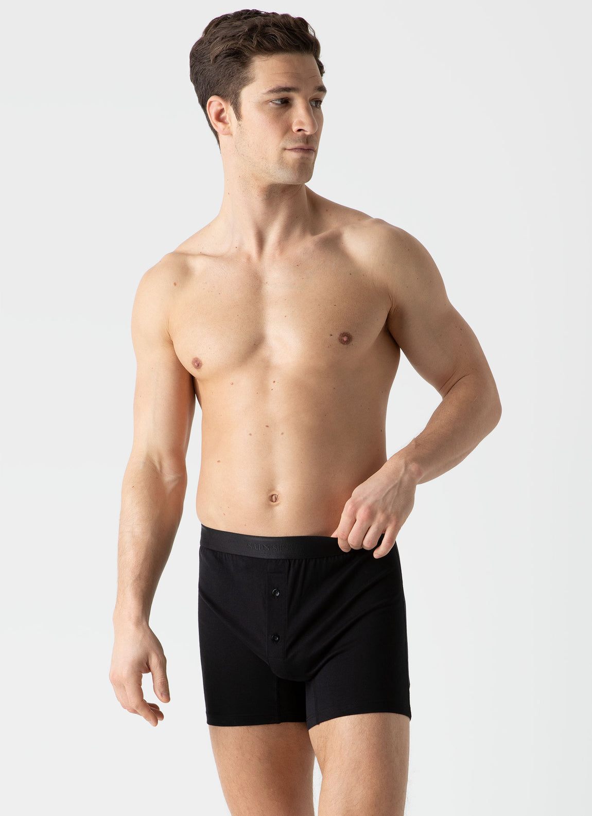 Men's Superfine Cotton Two-Button Shorts in Black | Sunspel