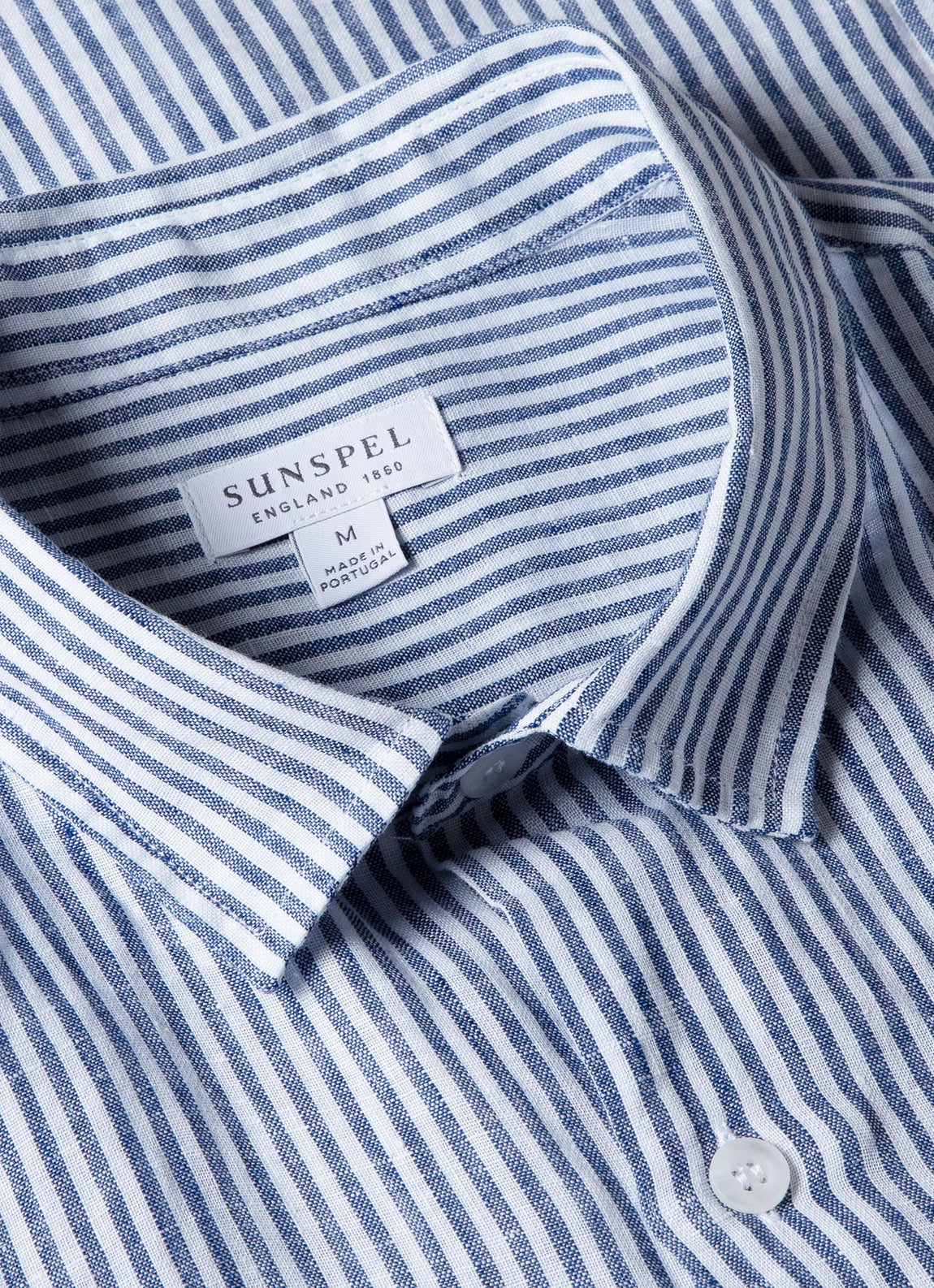 Men's Short Sleeve Linen Shirt in Navy/White Stripe | Sunspel