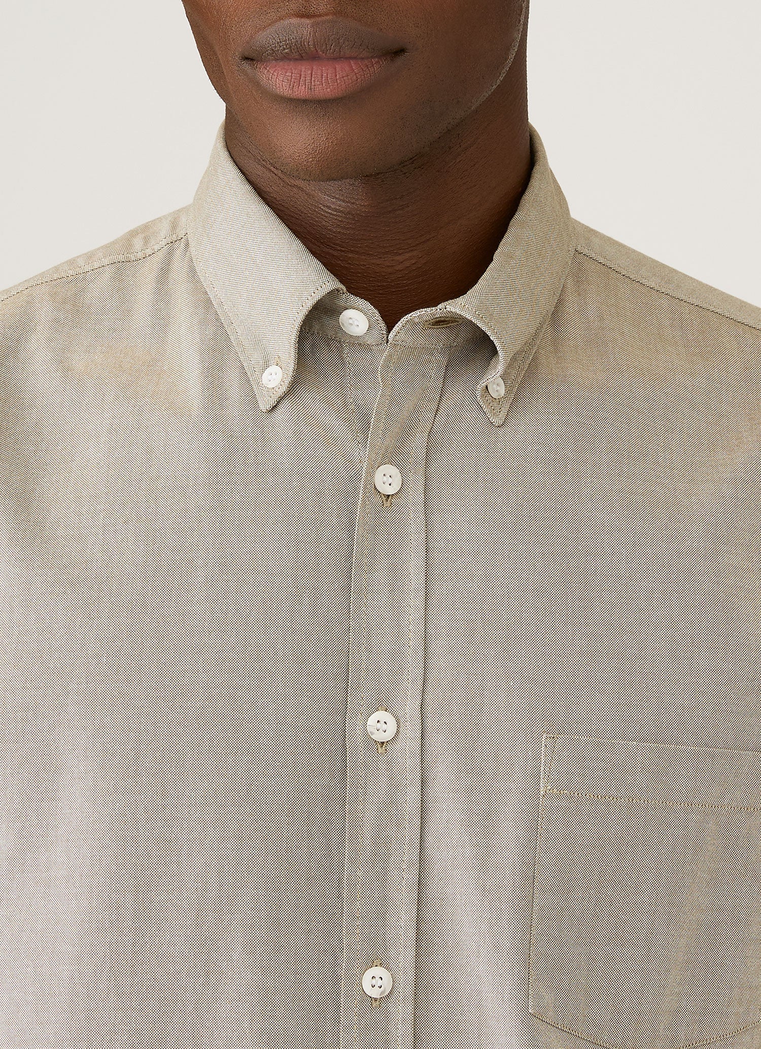Men's Button Down Oxford Shirt in Light Khaki