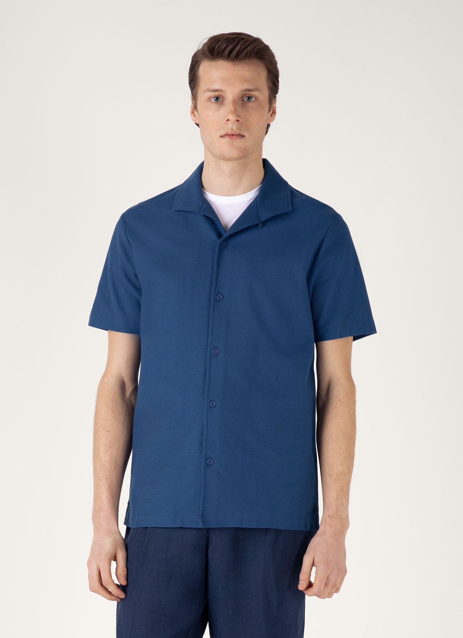 Men's Short Sleeve Textured Jersey Shirt in Soft Denim | Sunspel