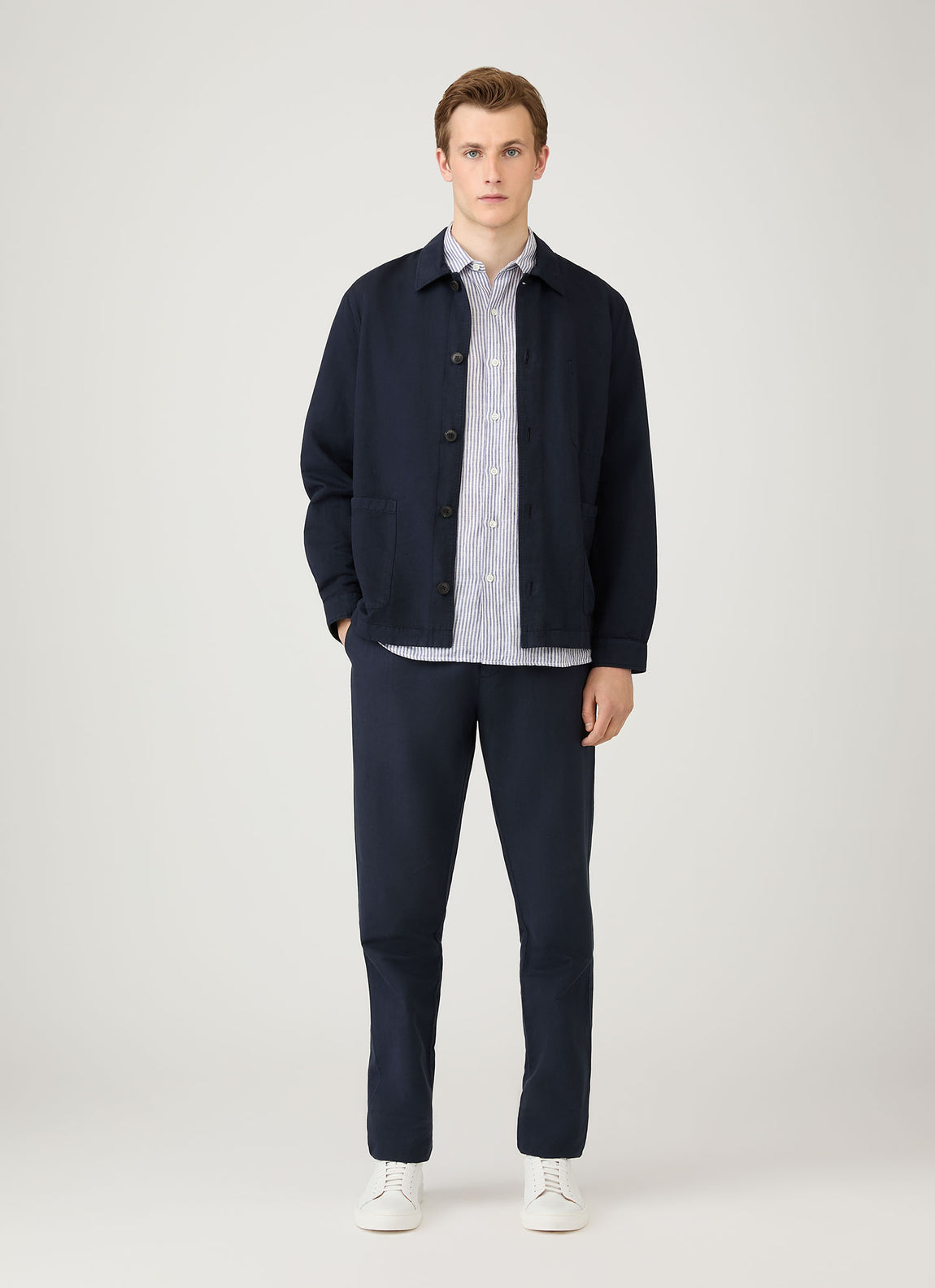 Men's Short Sleeve Linen Shirt in White/Navy